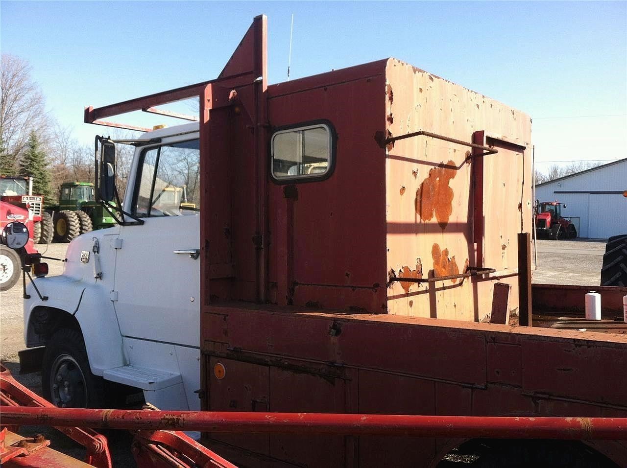 1978 Ford L600 Box Trucks/Trailer
