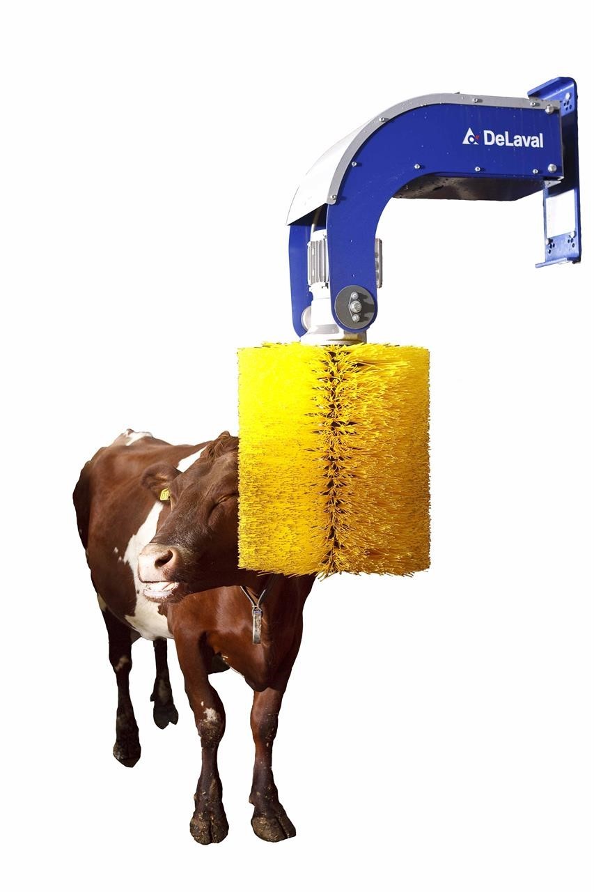  Alfa-Laval Agri SWINGING BRUSH Milking Equipment
