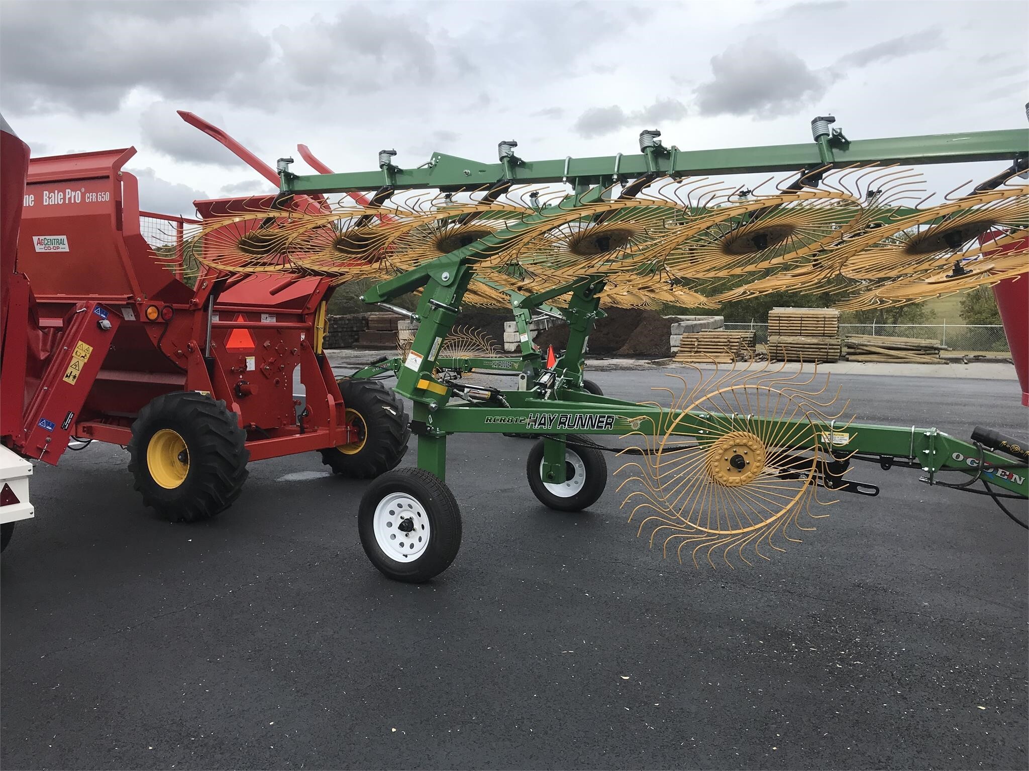 2025 Ogden Metalworks RCR812 Rake