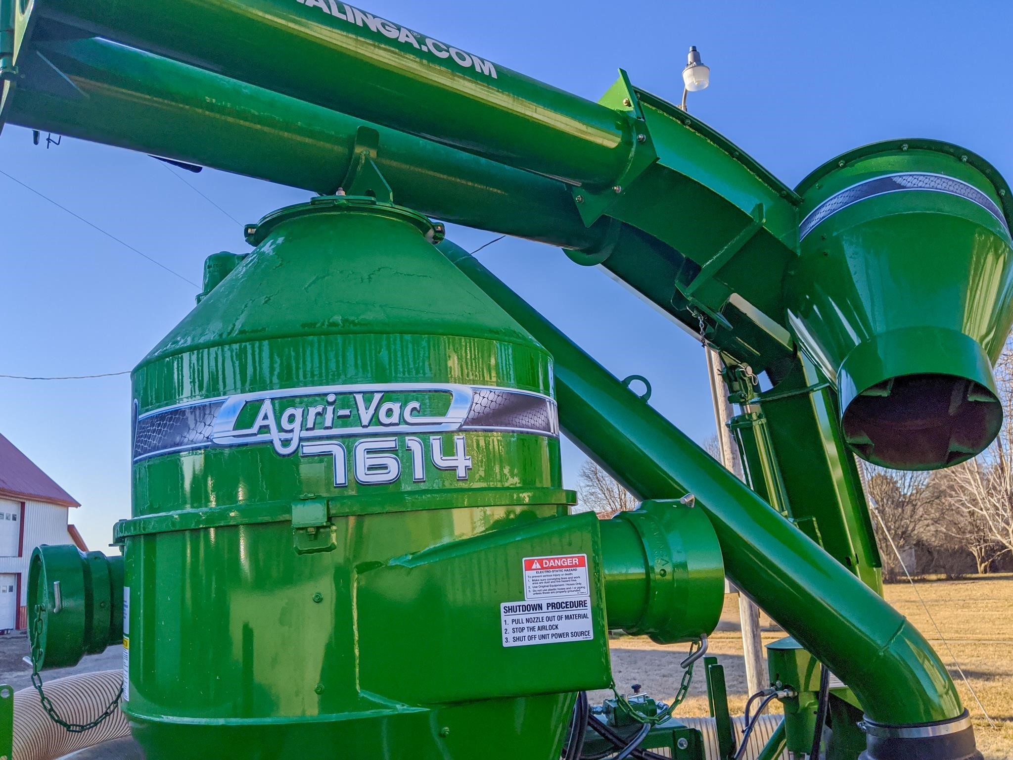2026 Walinga AGRI-VAC 7614DLX Grain Vac