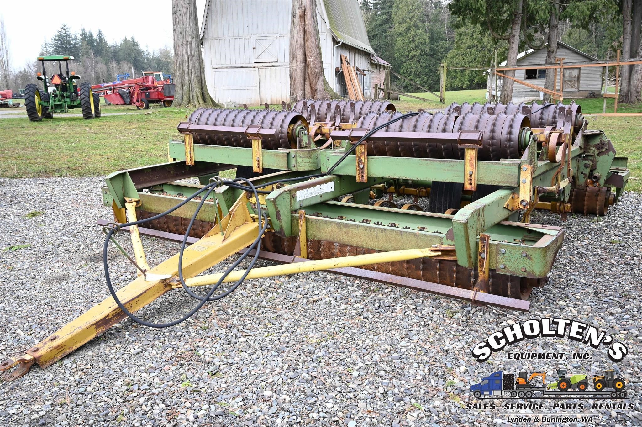 2010 Kewanee 89 Mulchers / Cultipacker