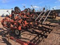  Hesston 2240 Field Cultivator