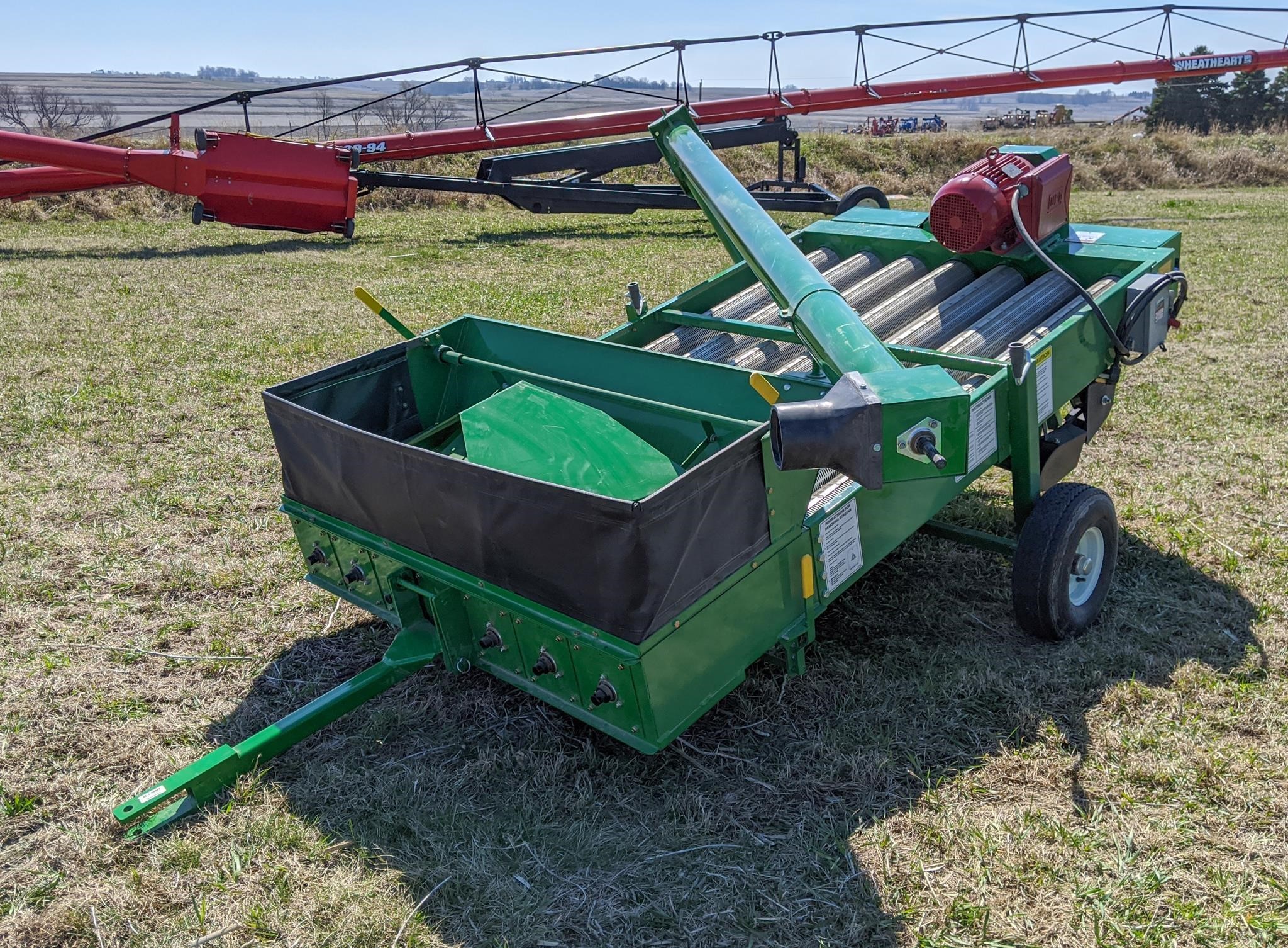 2026 Kwik Kleen 772 Grain Cleaner