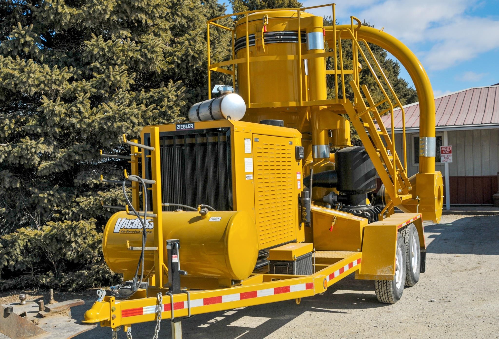 2026 VAC BOSS 6068D Grain Vac