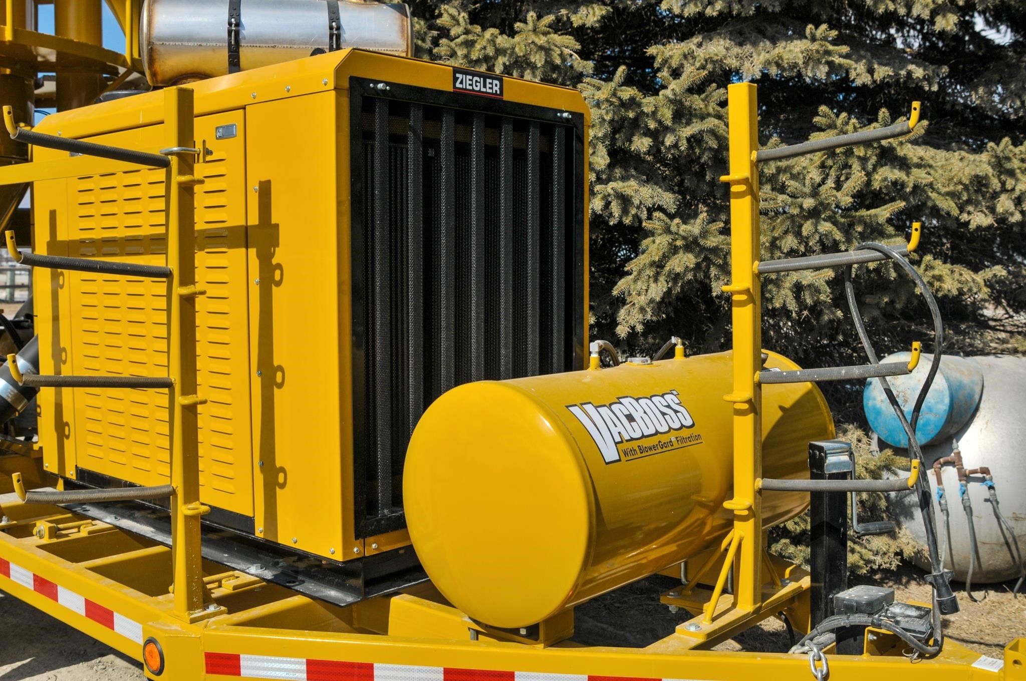 2026 VAC BOSS 6068D Grain Vac