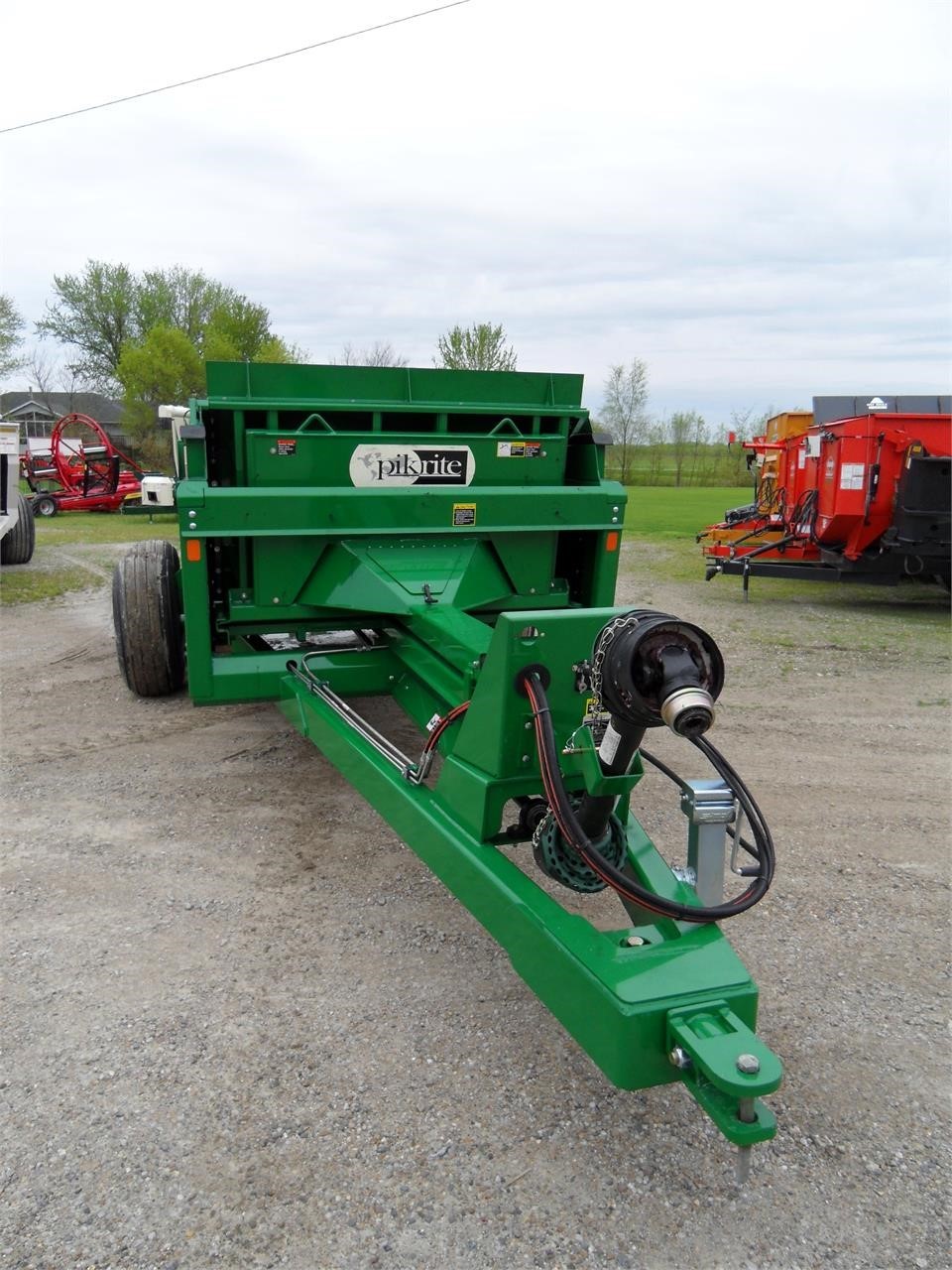 2024 Pik Rite HR400 Manure Spreader Call Machinery Pete