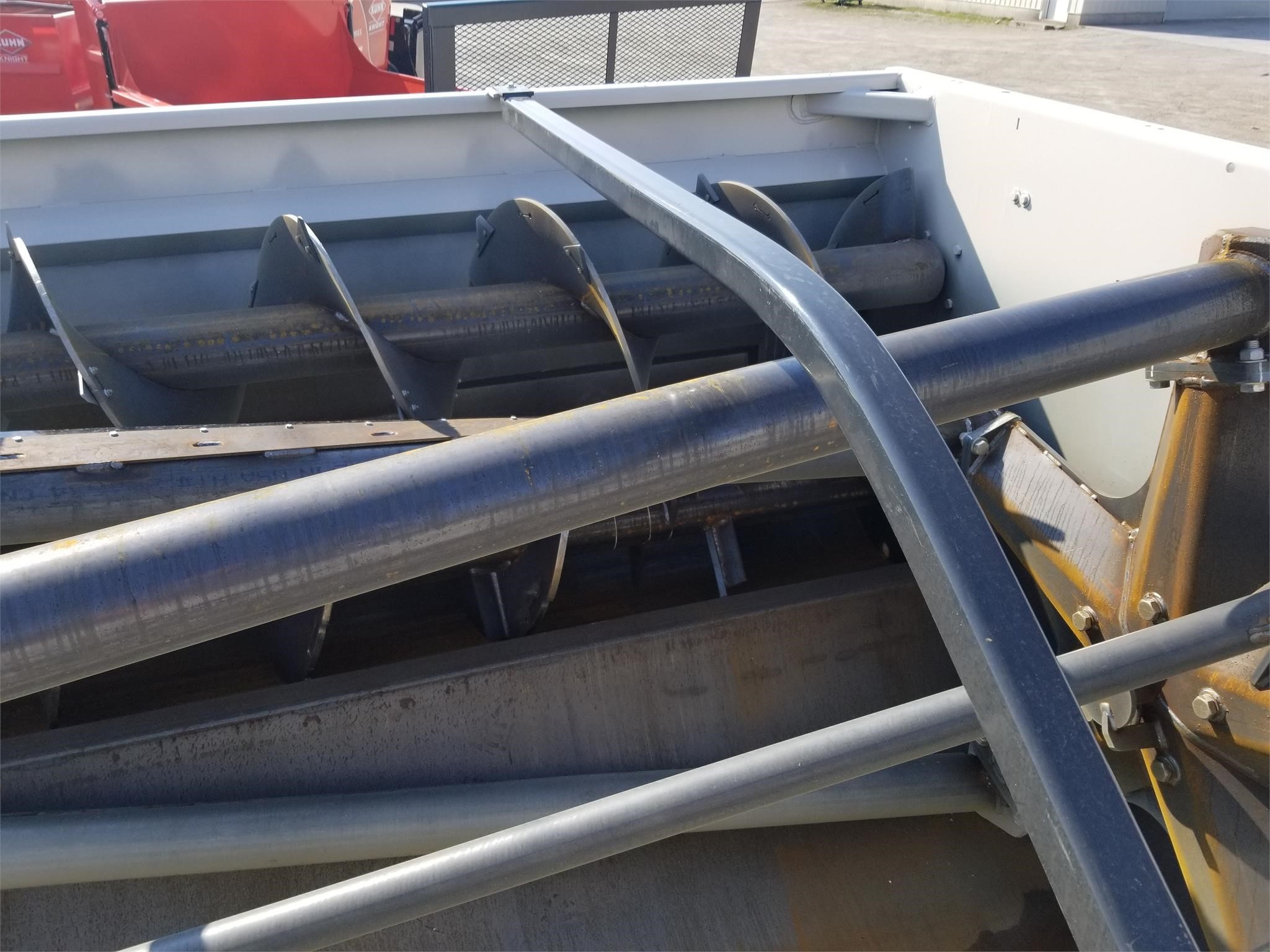 2025 Kuhn Knight RC260 Grinders and Mixer