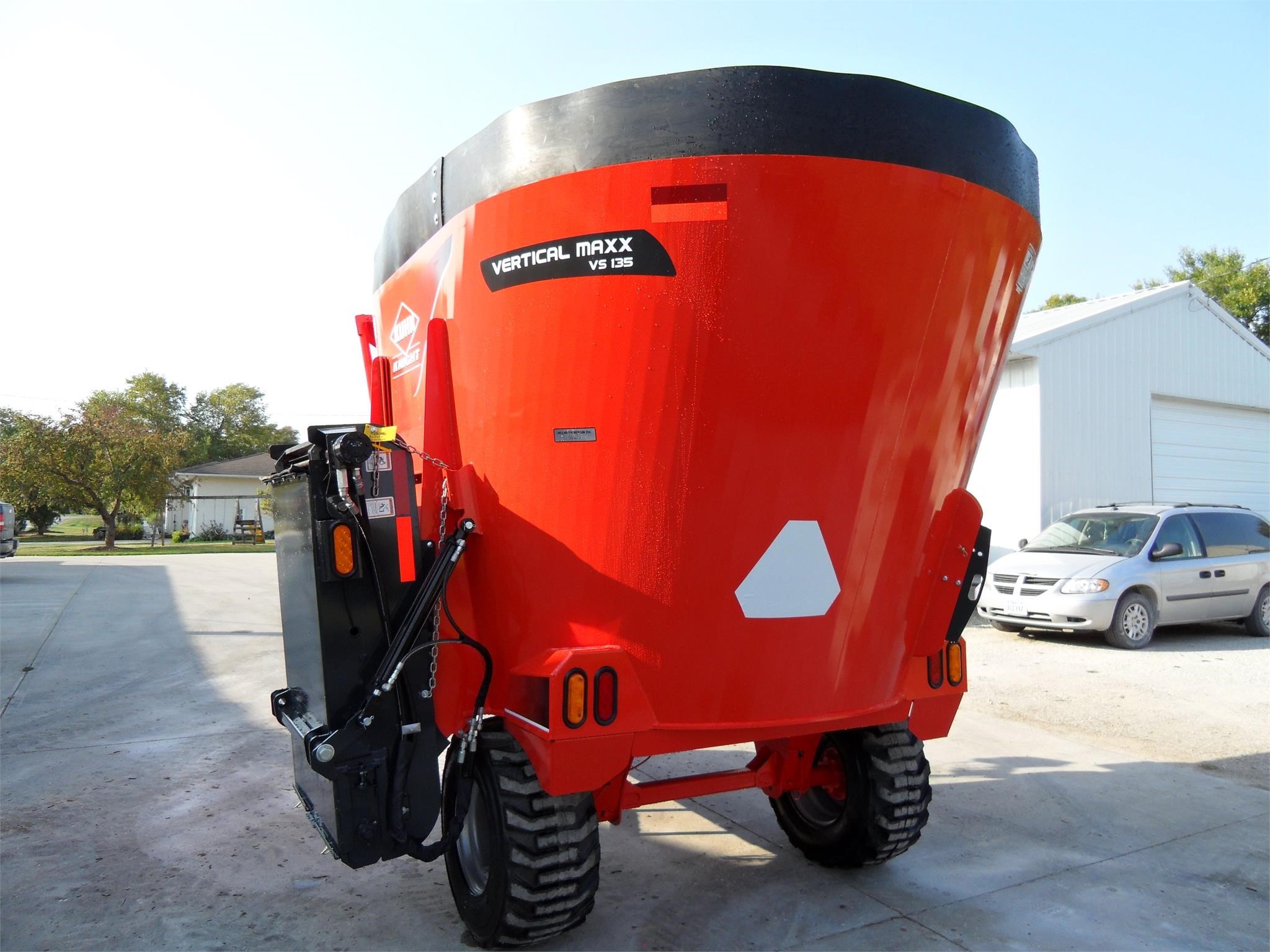 2023 Kuhn Knight VS135 Feed Wagon Call Machinery Pete