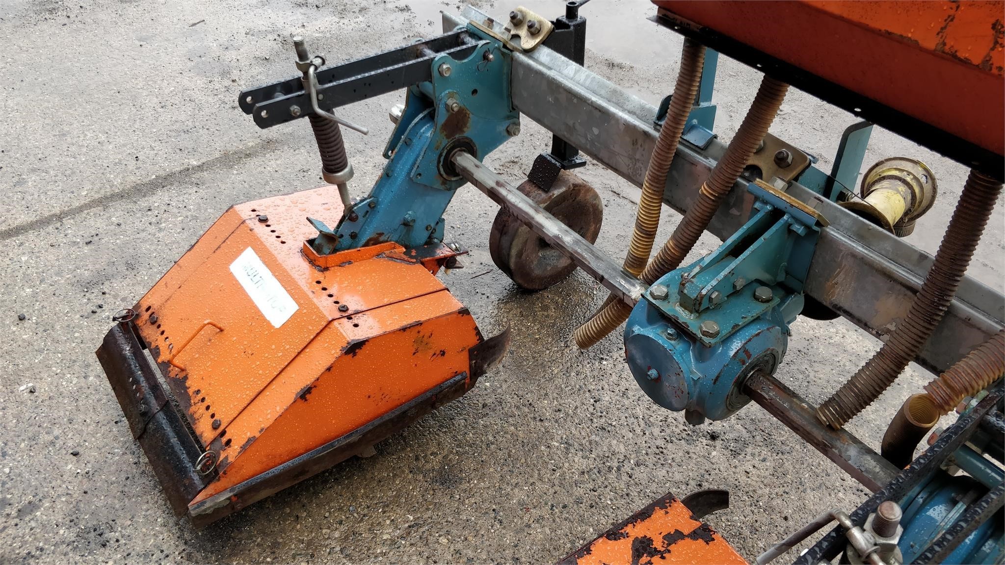 MULTIVATOR Tiller Lawn Mower 4,900 Machinery Pete