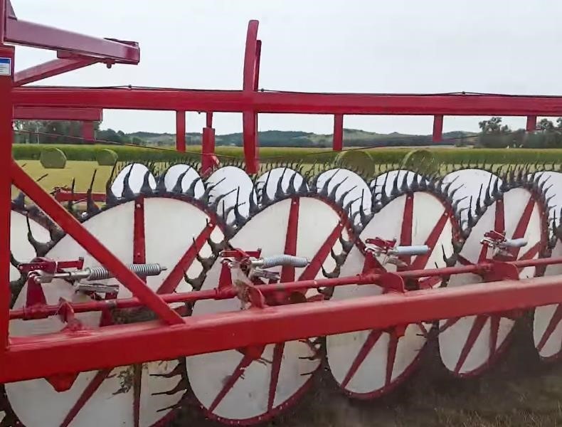 2025 Rowse WR16 Rake
