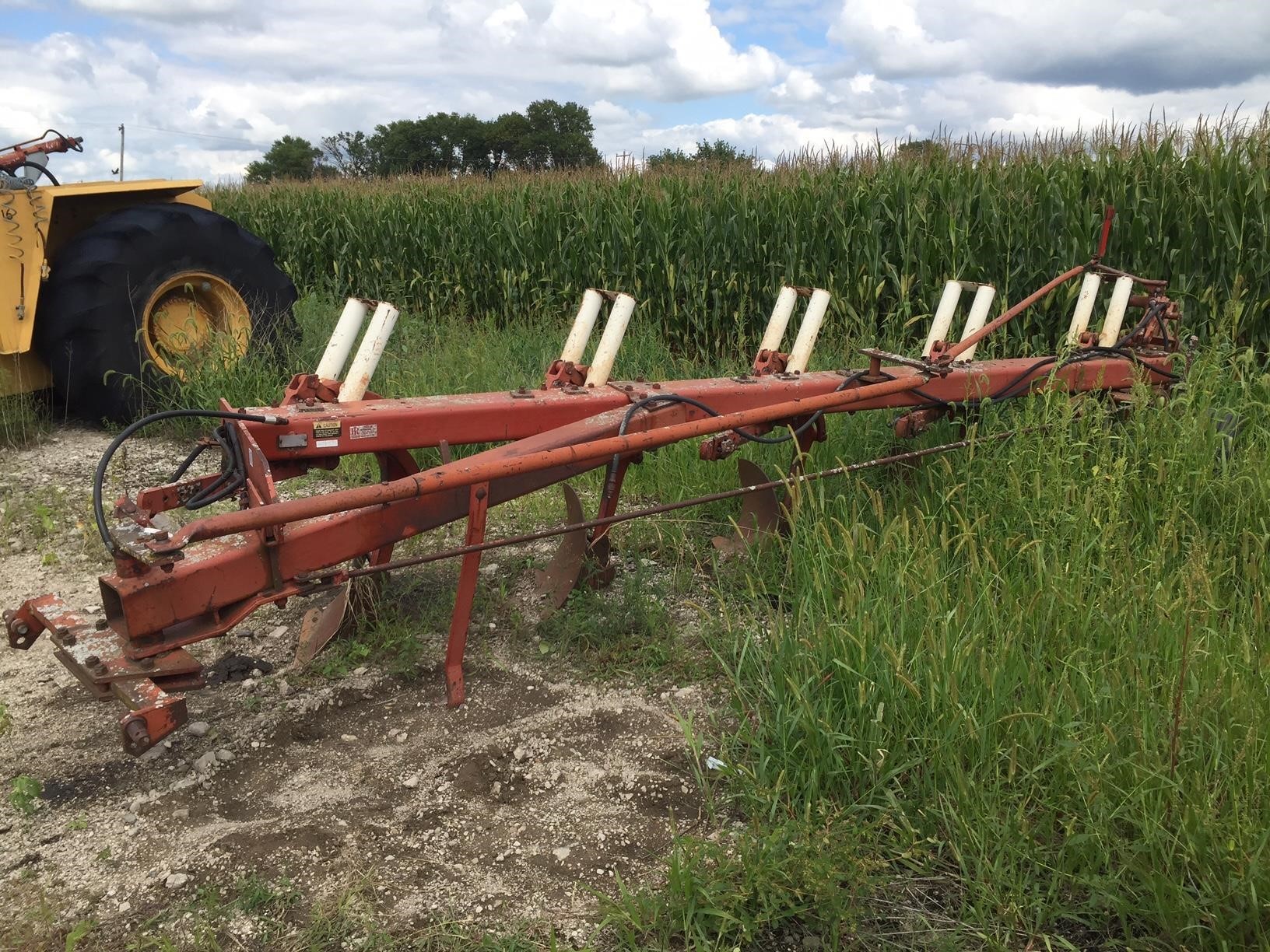  International Harvester 720 Plow