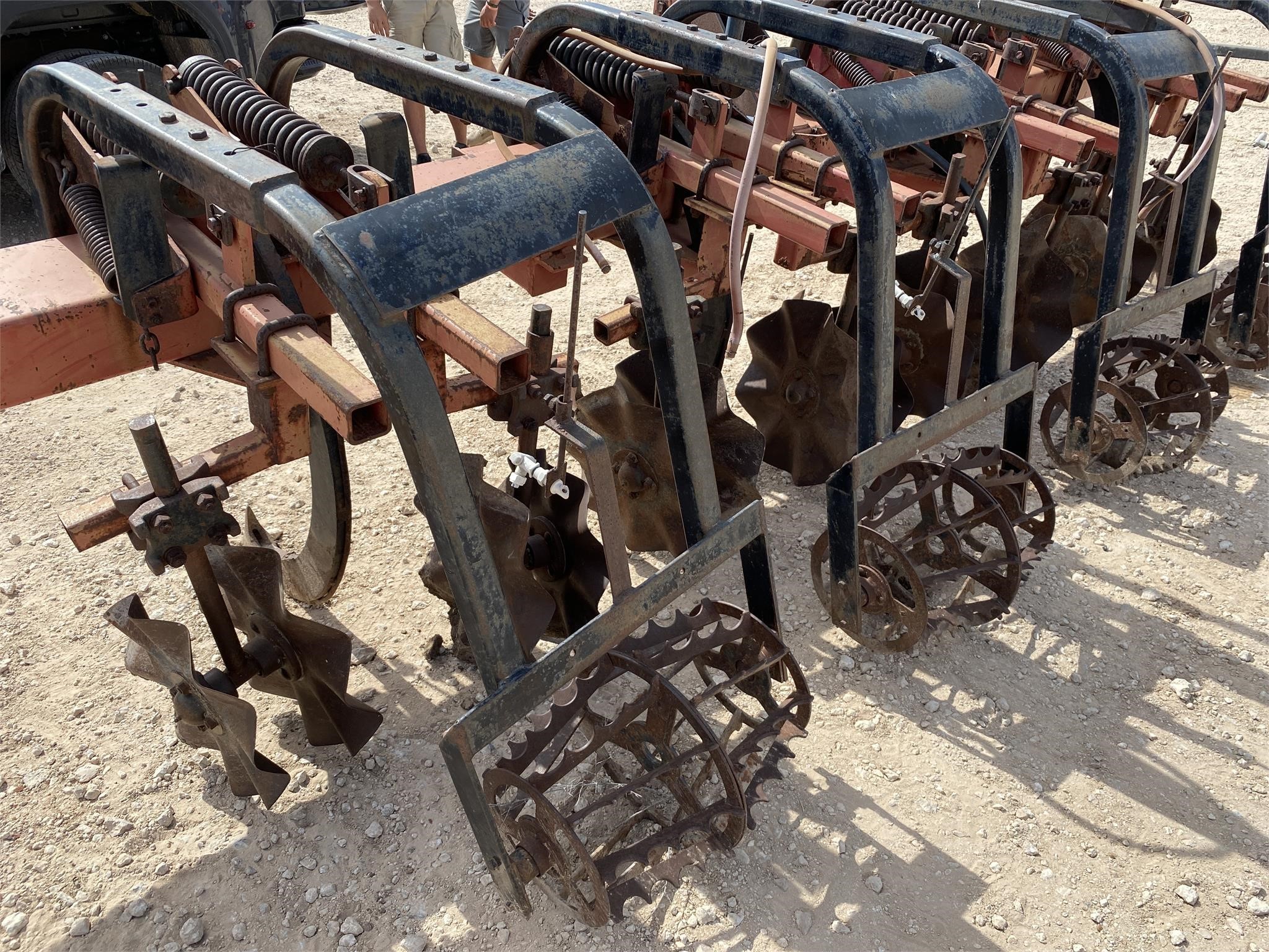 Bush Hog 8100 Disk Chisel 2,750 Machinery Pete