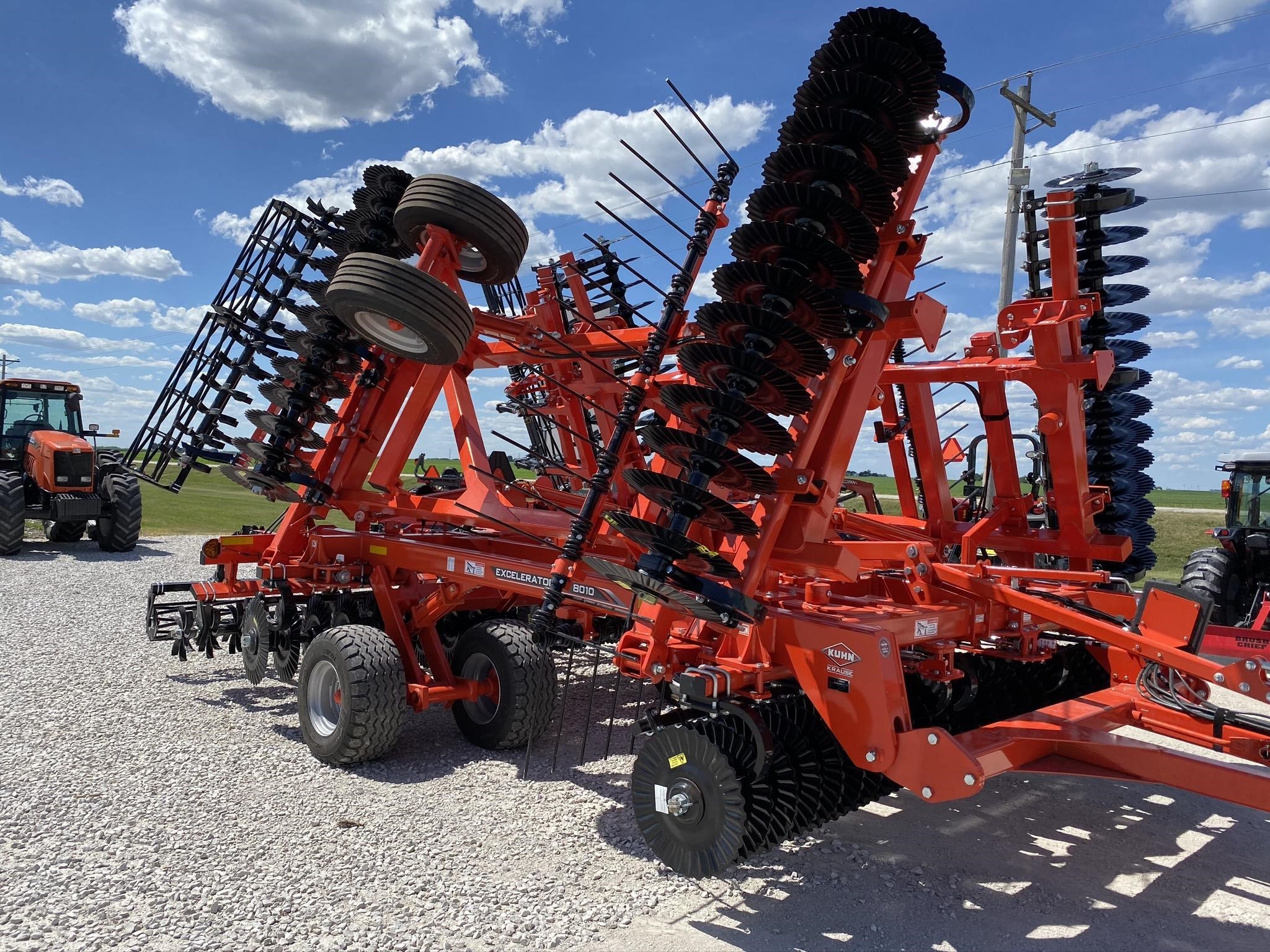 2026 Kuhn Krause 8010-30 Vertical Tillage