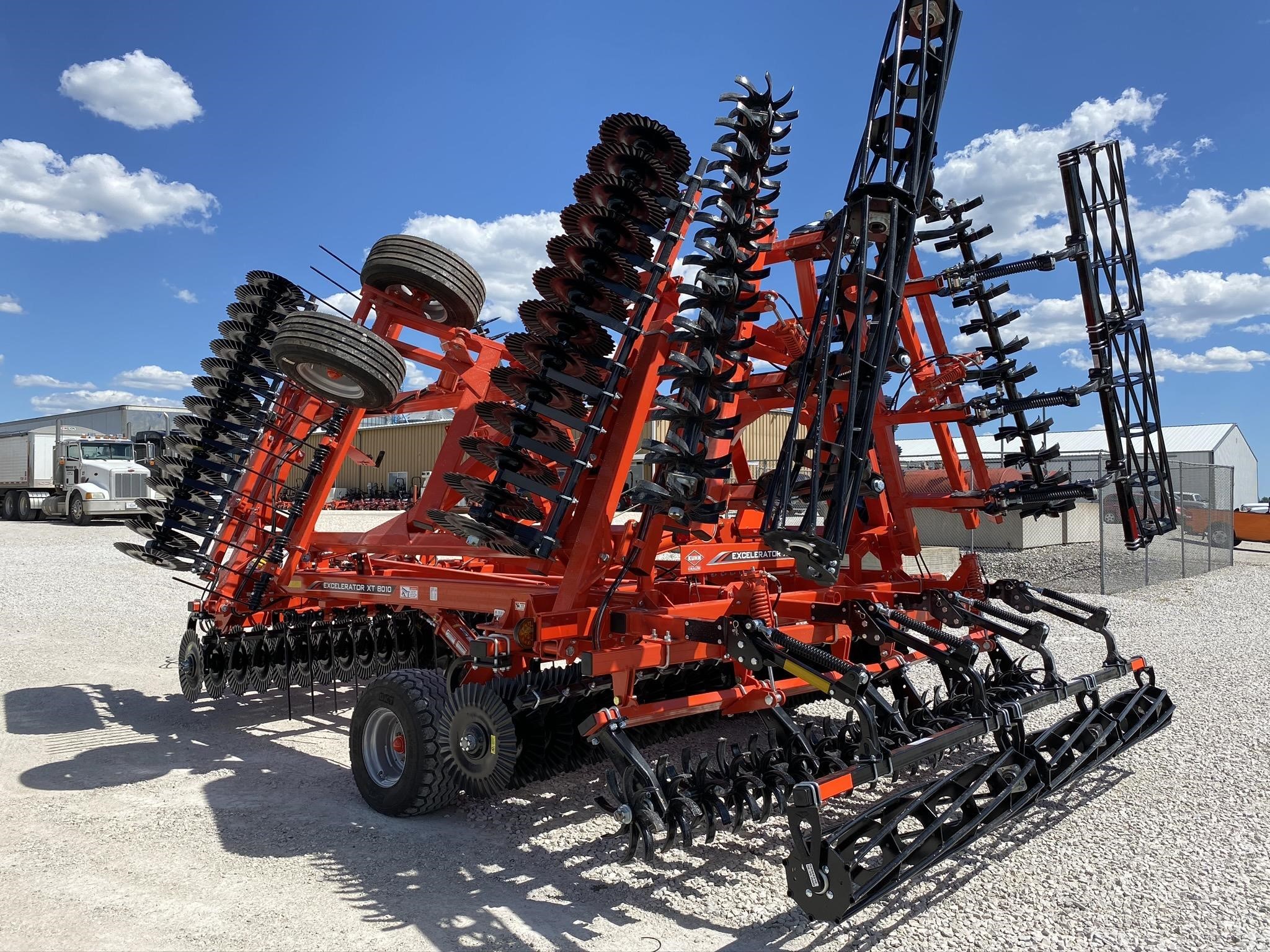 2026 Kuhn Krause 8010-30 Vertical Tillage