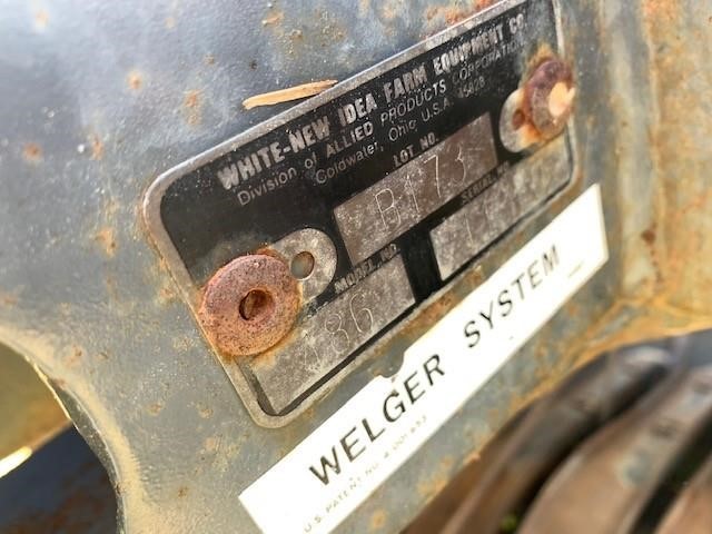  New Idea 486 Round Baler