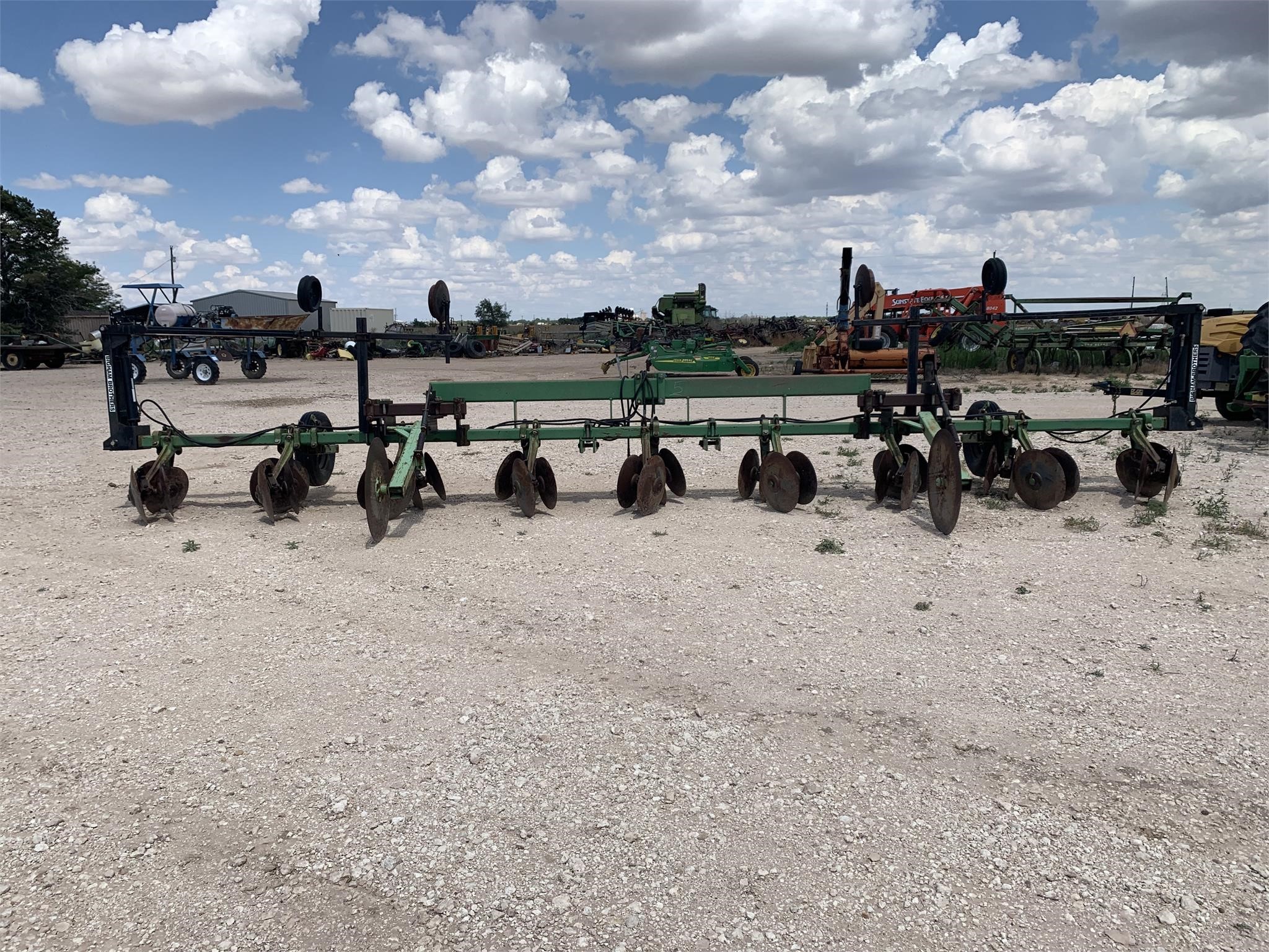  John Deere 988 Strip-Till
