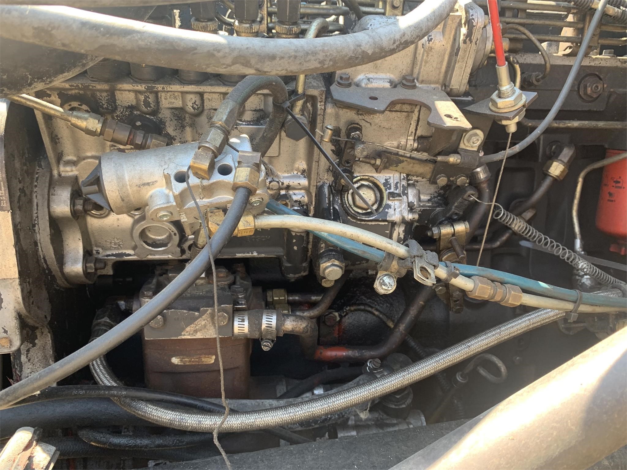 1994 Freightliner FL80 Semi Trucks/Trailer