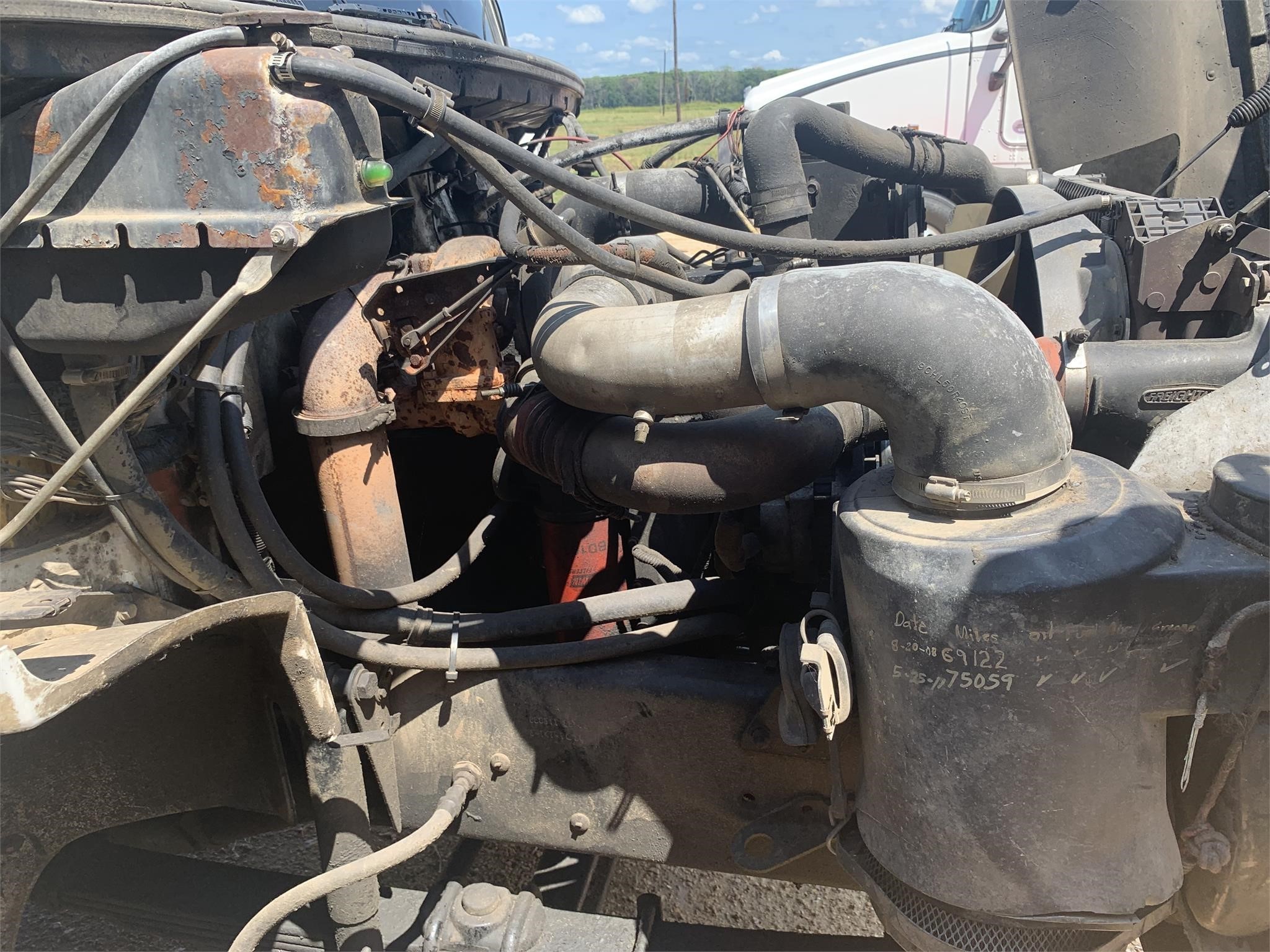 1994 Freightliner FL80 Semi Trucks/Trailer