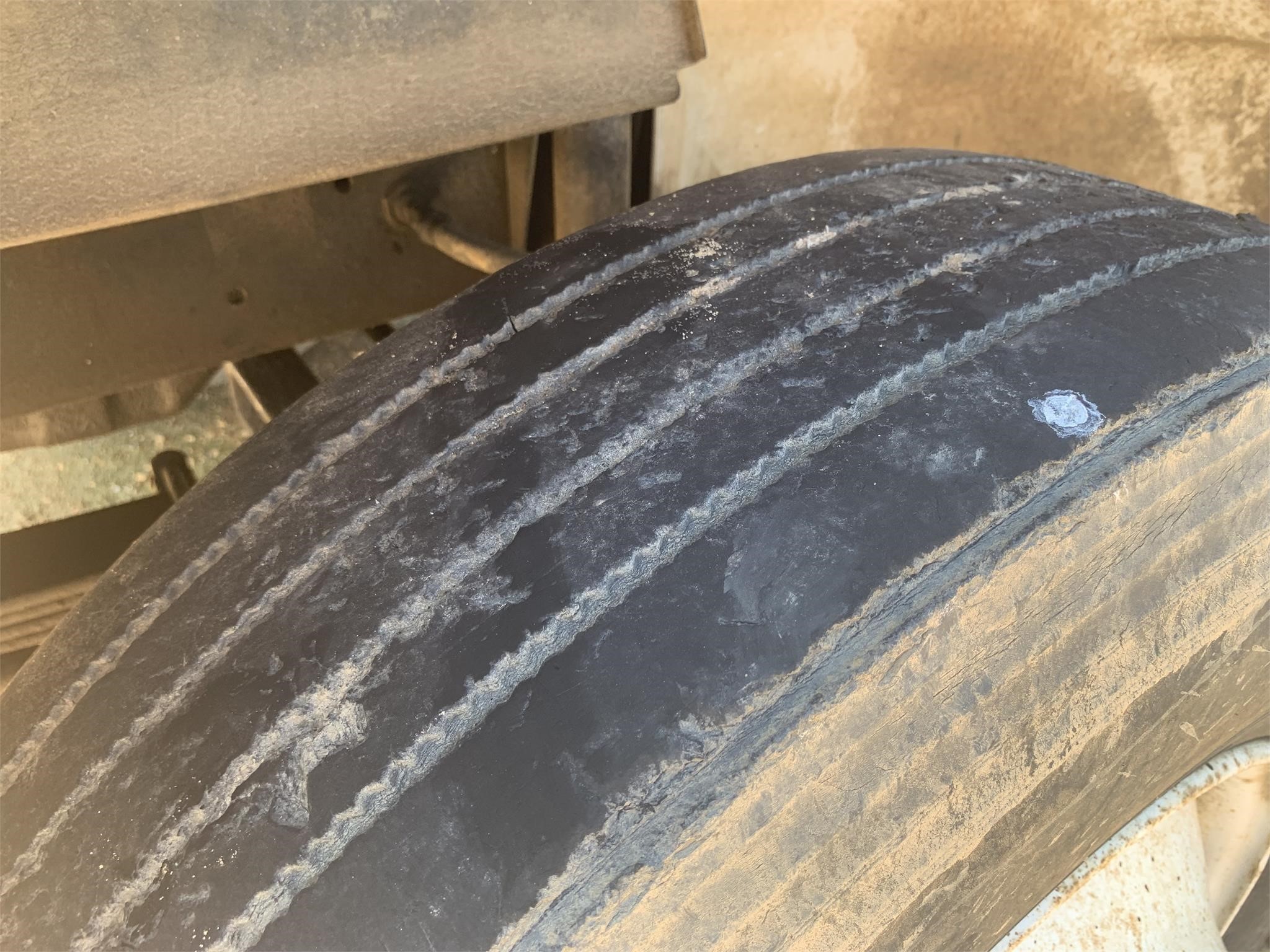 1994 Freightliner FL80 Semi Trucks/Trailer