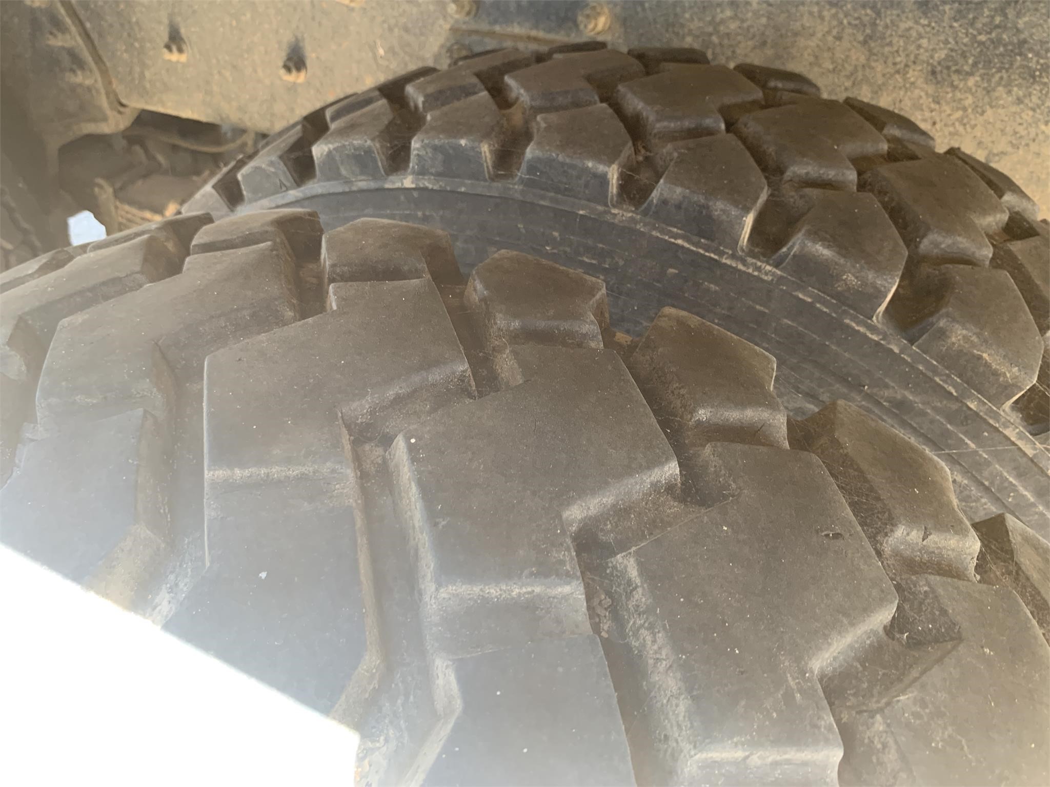 1994 Freightliner FL80 Semi Trucks/Trailer