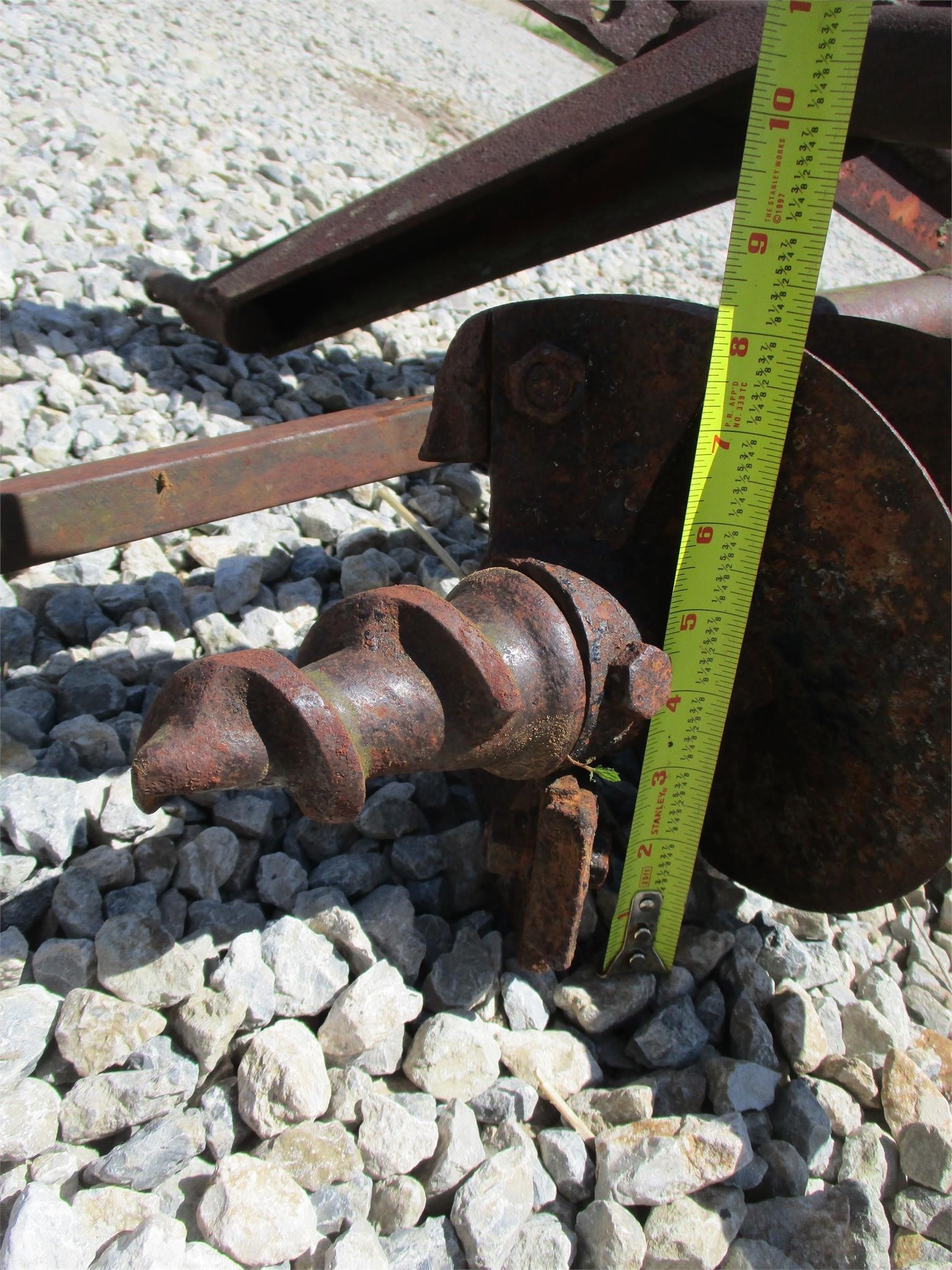 Ford 903 Post Hole Digger 550 Machinery Pete