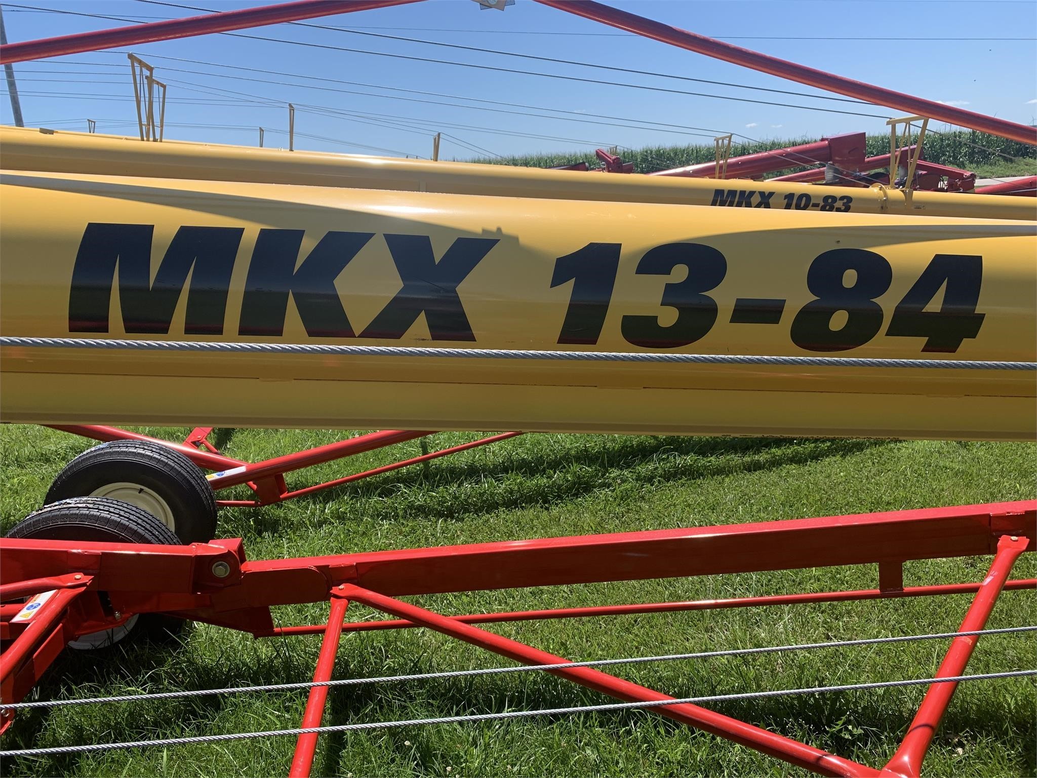  Westfield MKX2 13-84 Augers and Conveyor