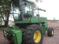  John Deere 5830 Self-Propelled Forage Harvester