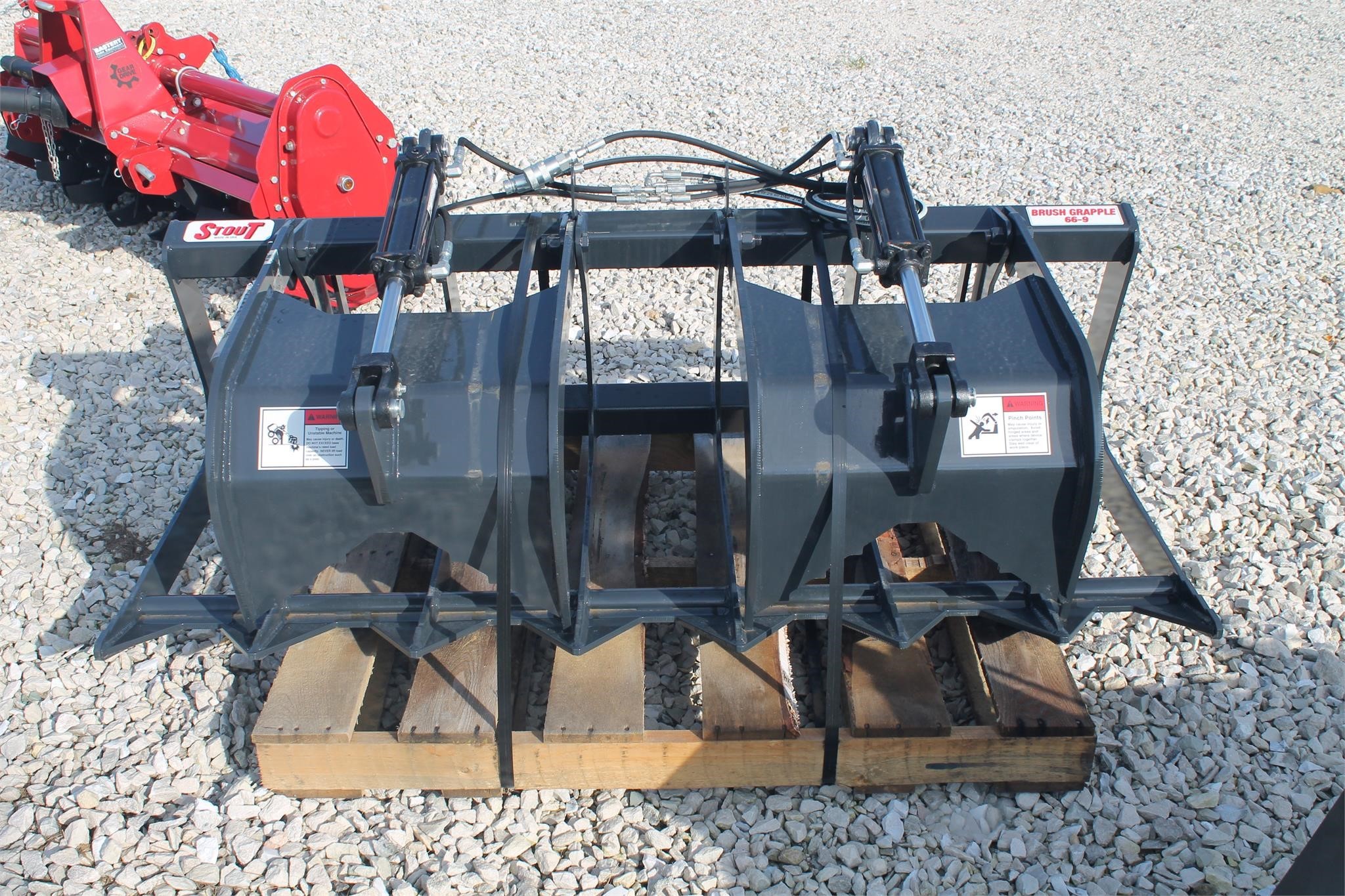 2023 Stout Equipment 669 Loader and Skid Steer Attachment 1,995