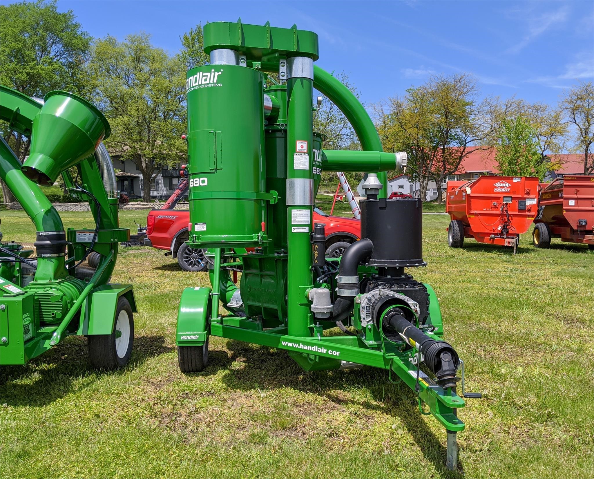 2026 Handlair 680 Grain Vac