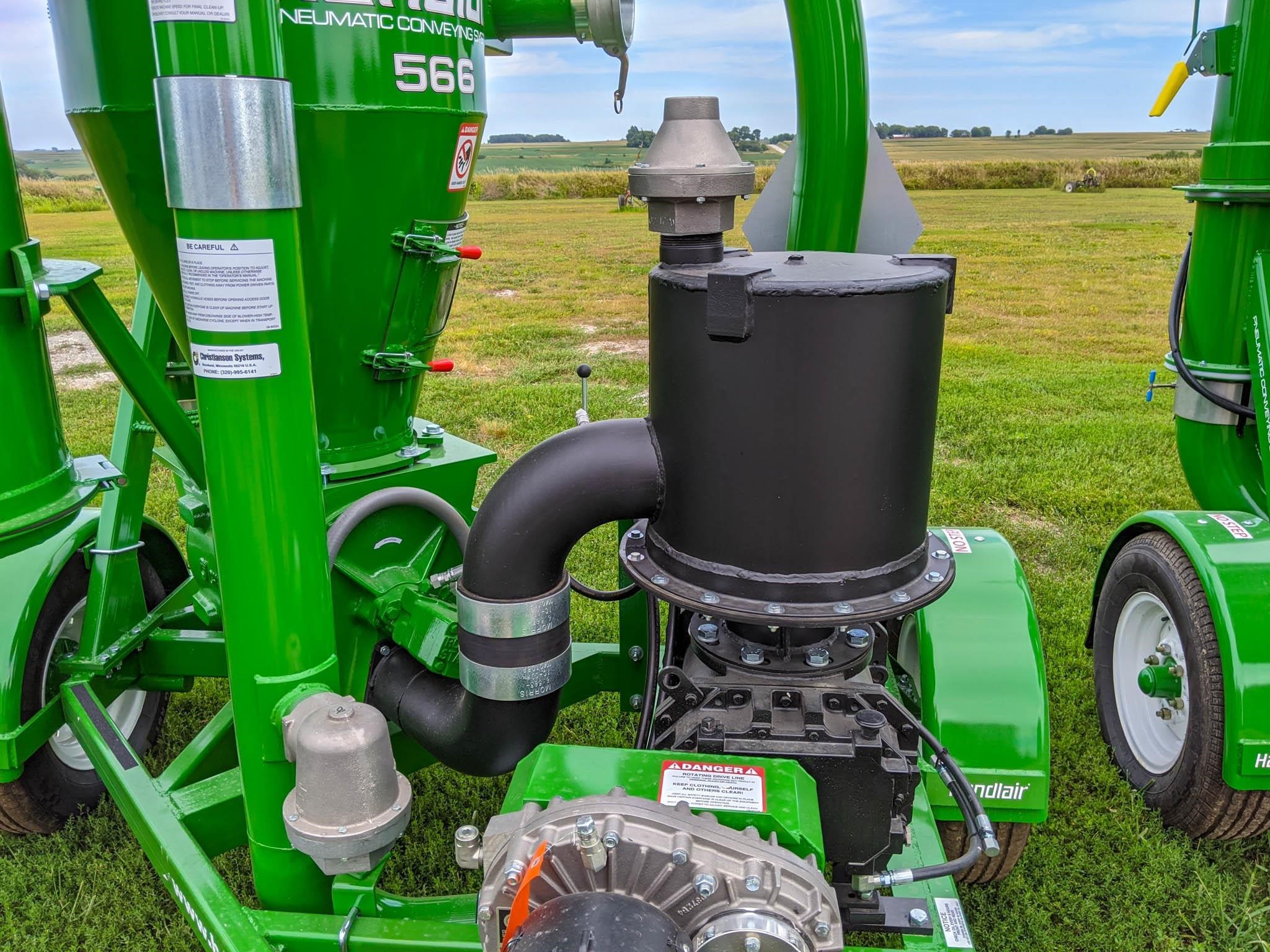 2026 Handlair 566 Grain Vac