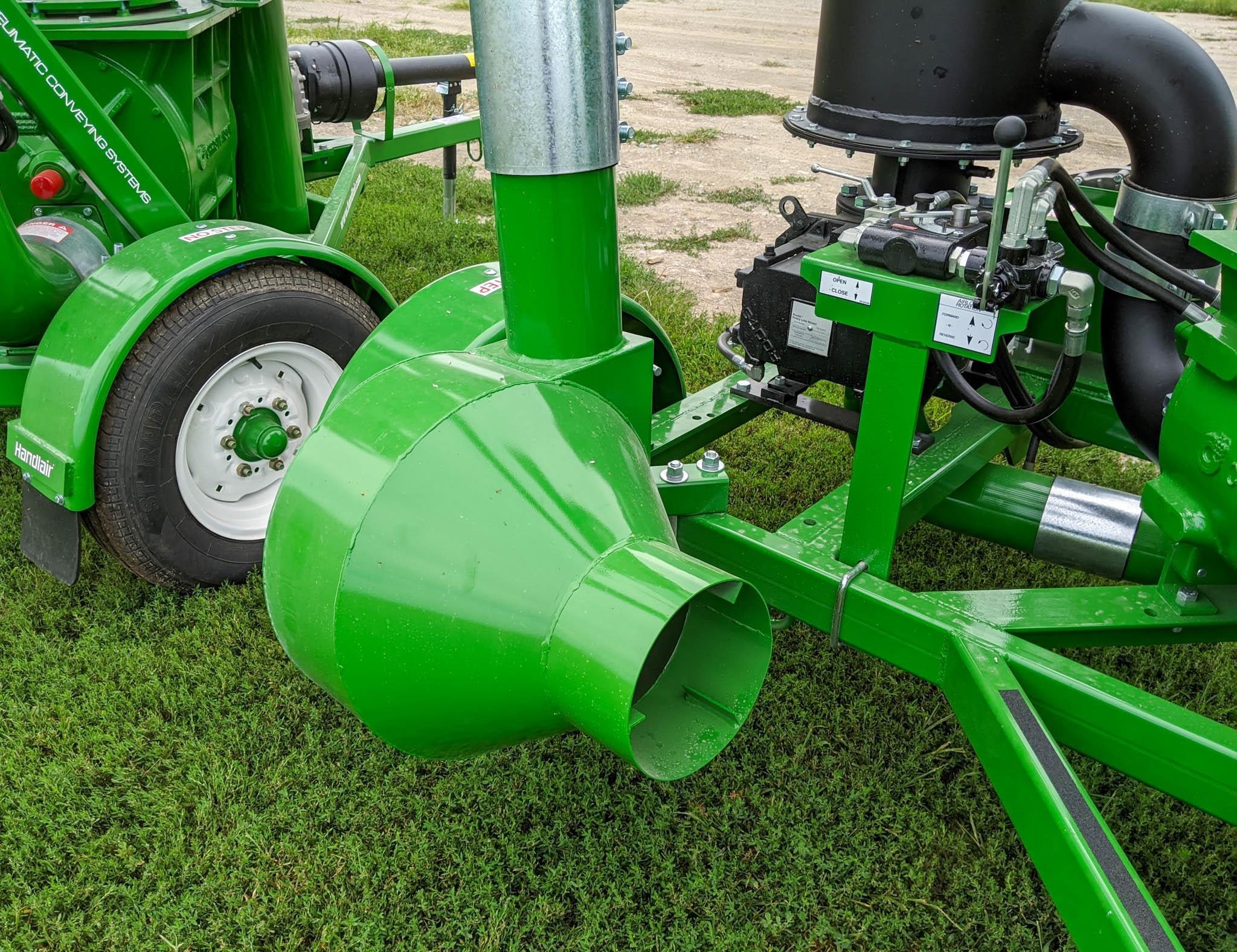 2026 Handlair 566 Grain Vac