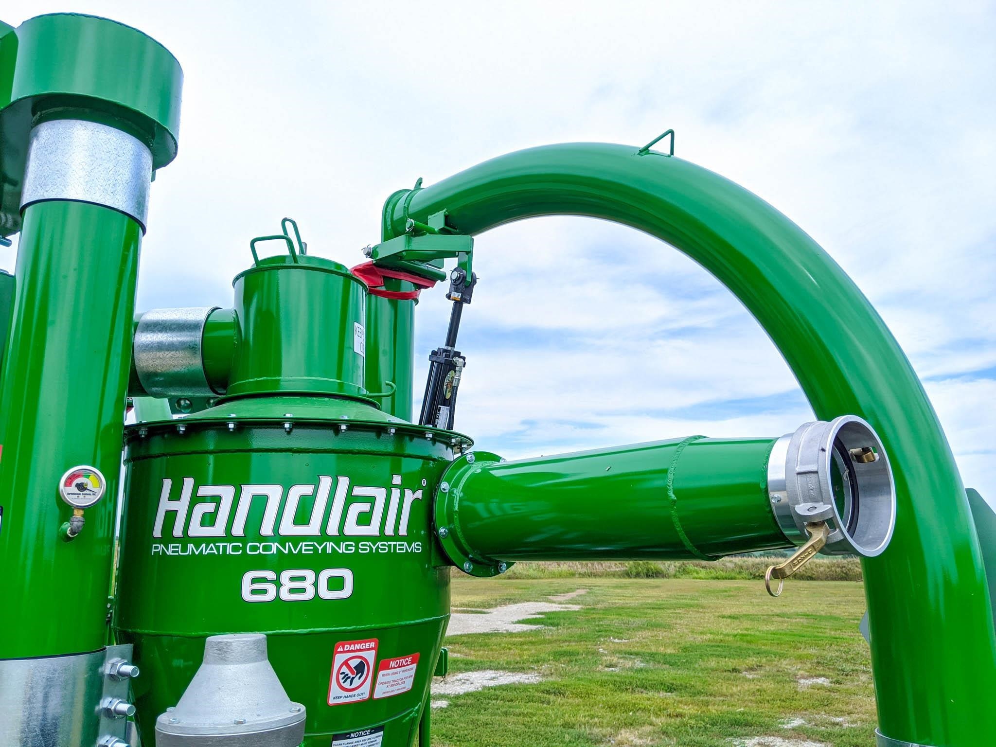 2026 Handlair 680 Grain Vac
