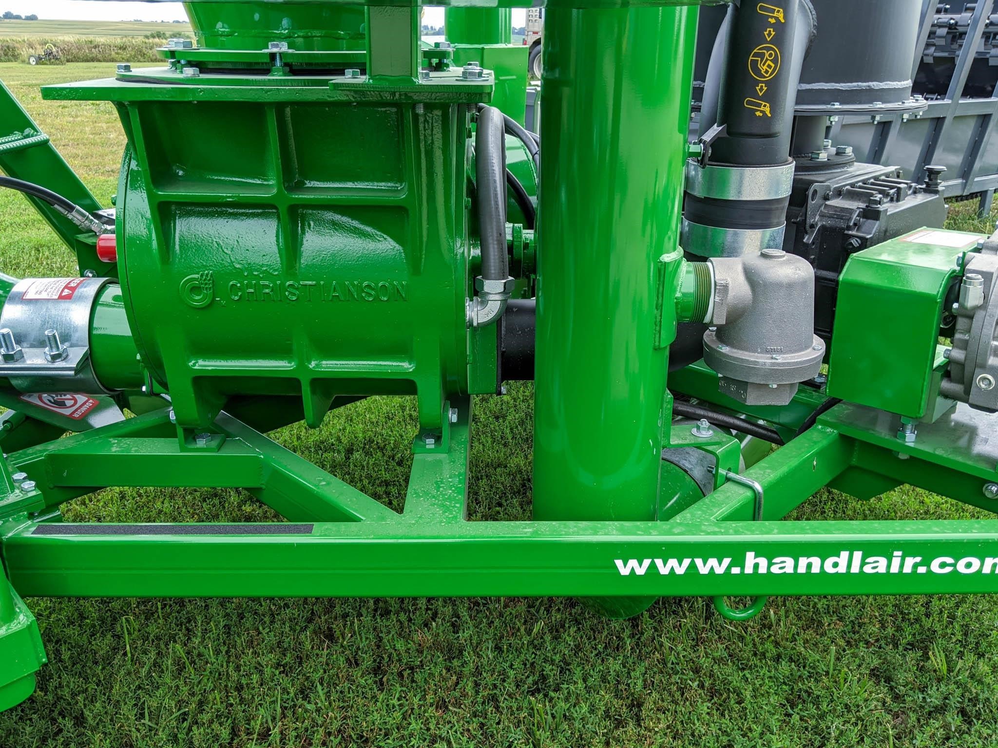 2026 Handlair 680 Grain Vac