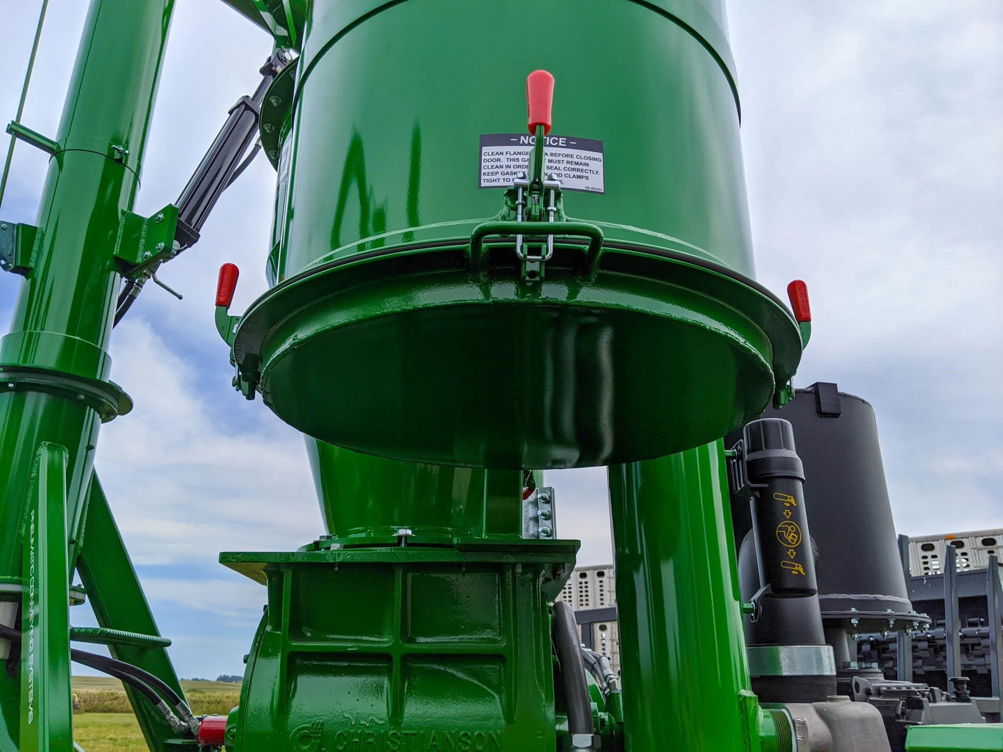 2026 Handlair 680 Grain Vac