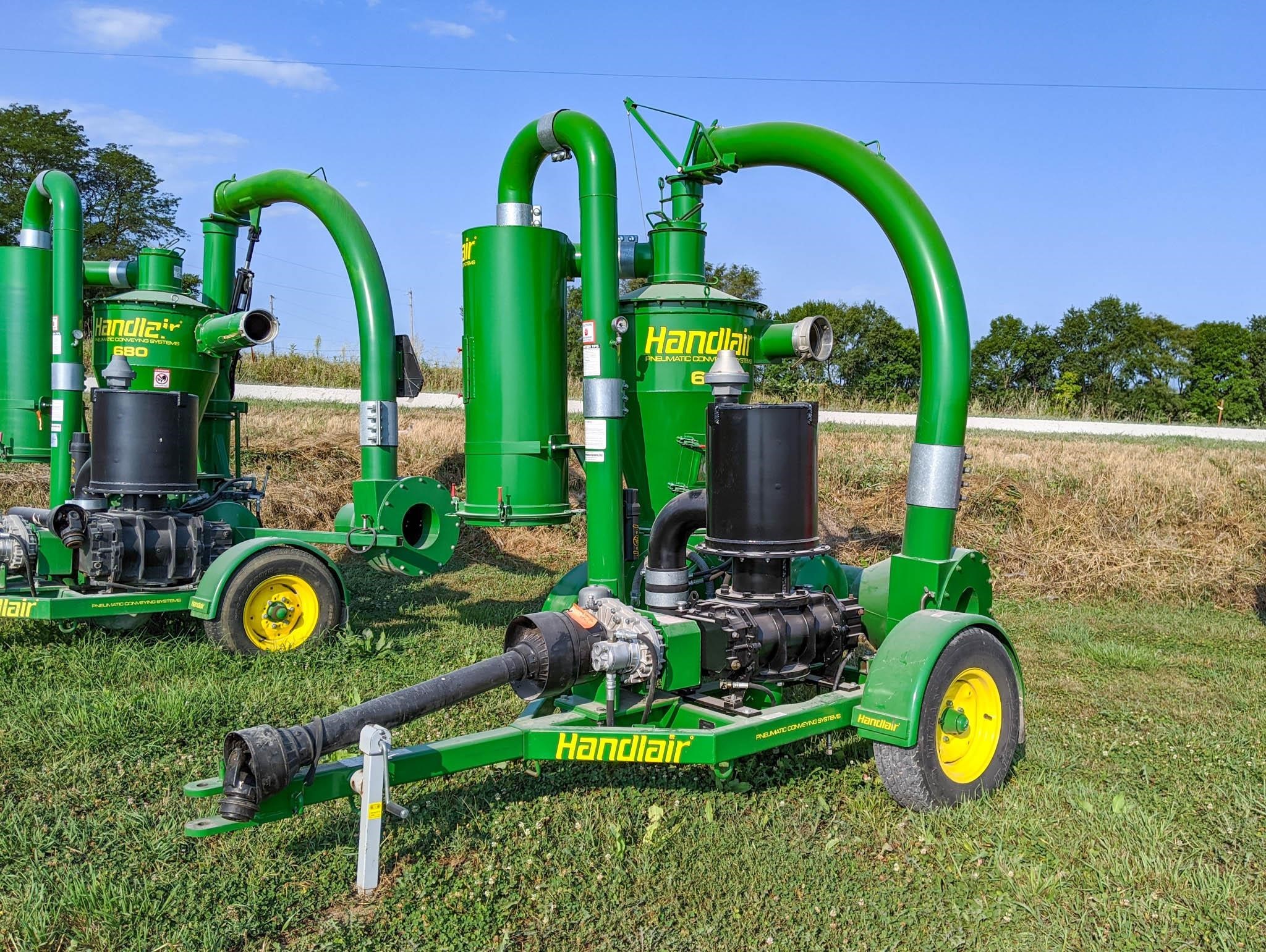 2009 Handlair 660 Grain Vac