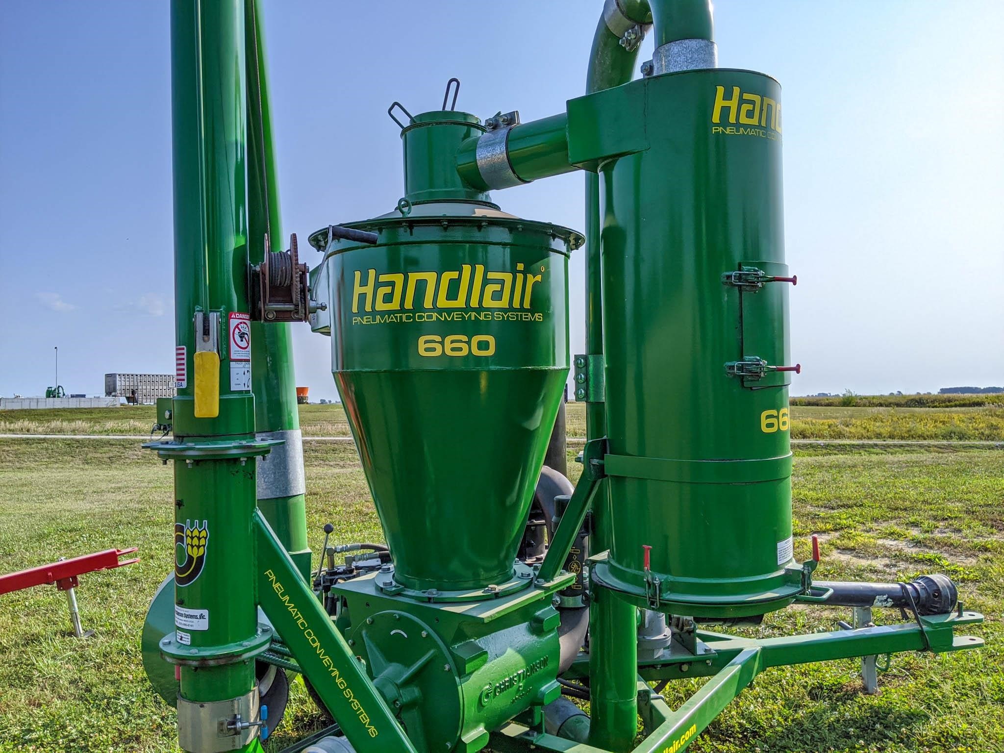 2009 Handlair 660 Grain Vac