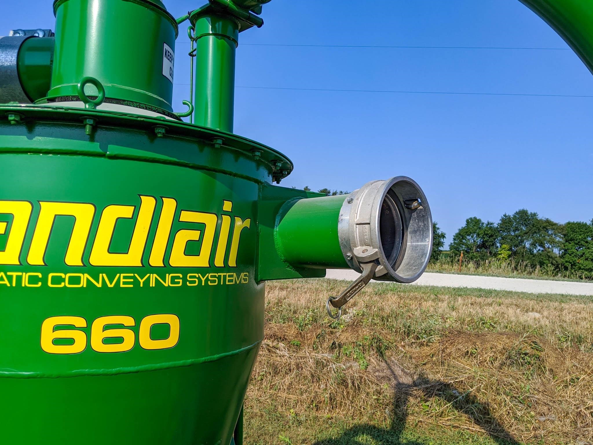 2009 Handlair 660 Grain Vac