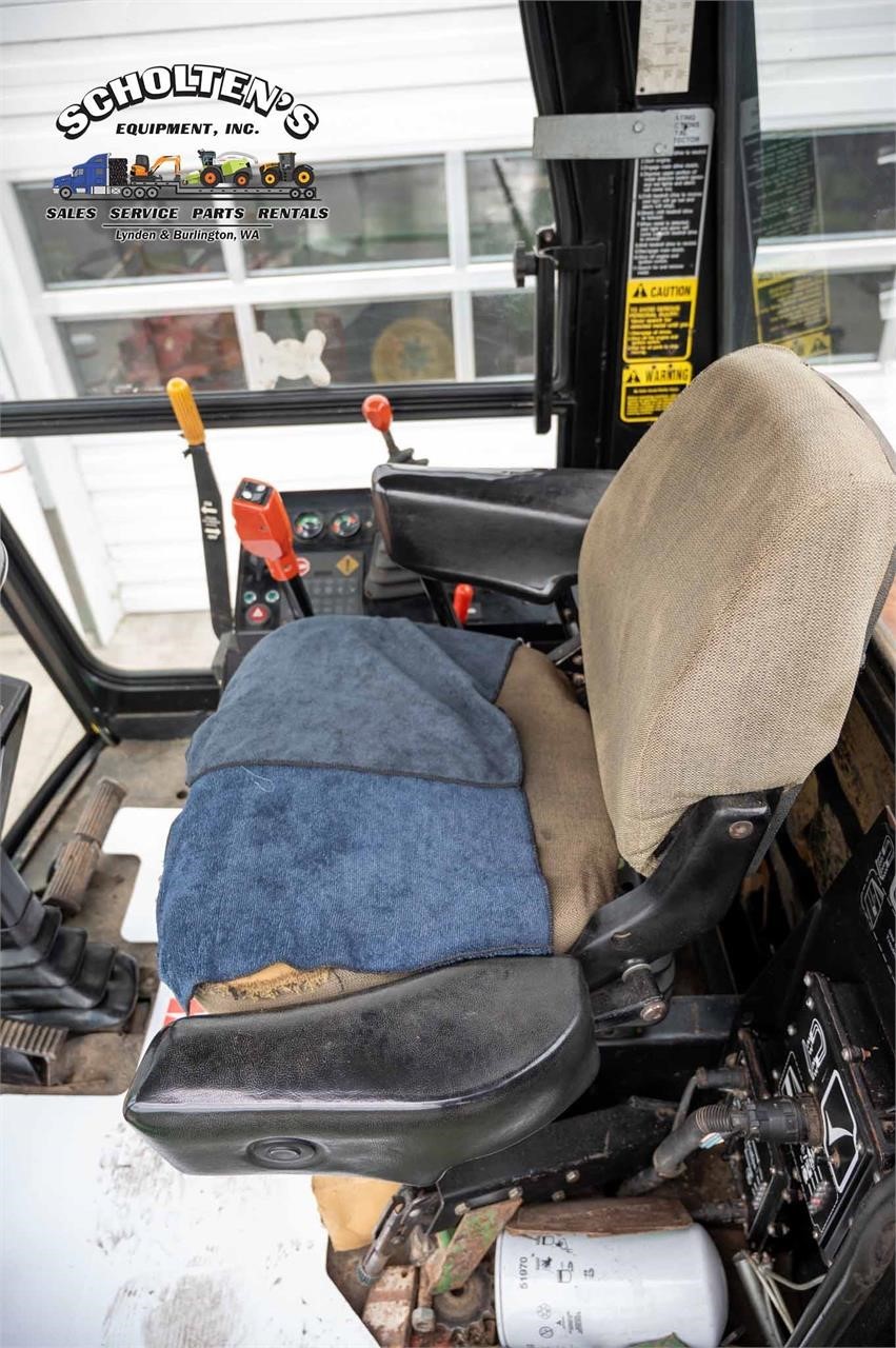 1992 John Deere 5830 Self-Propelled Forage Harvester