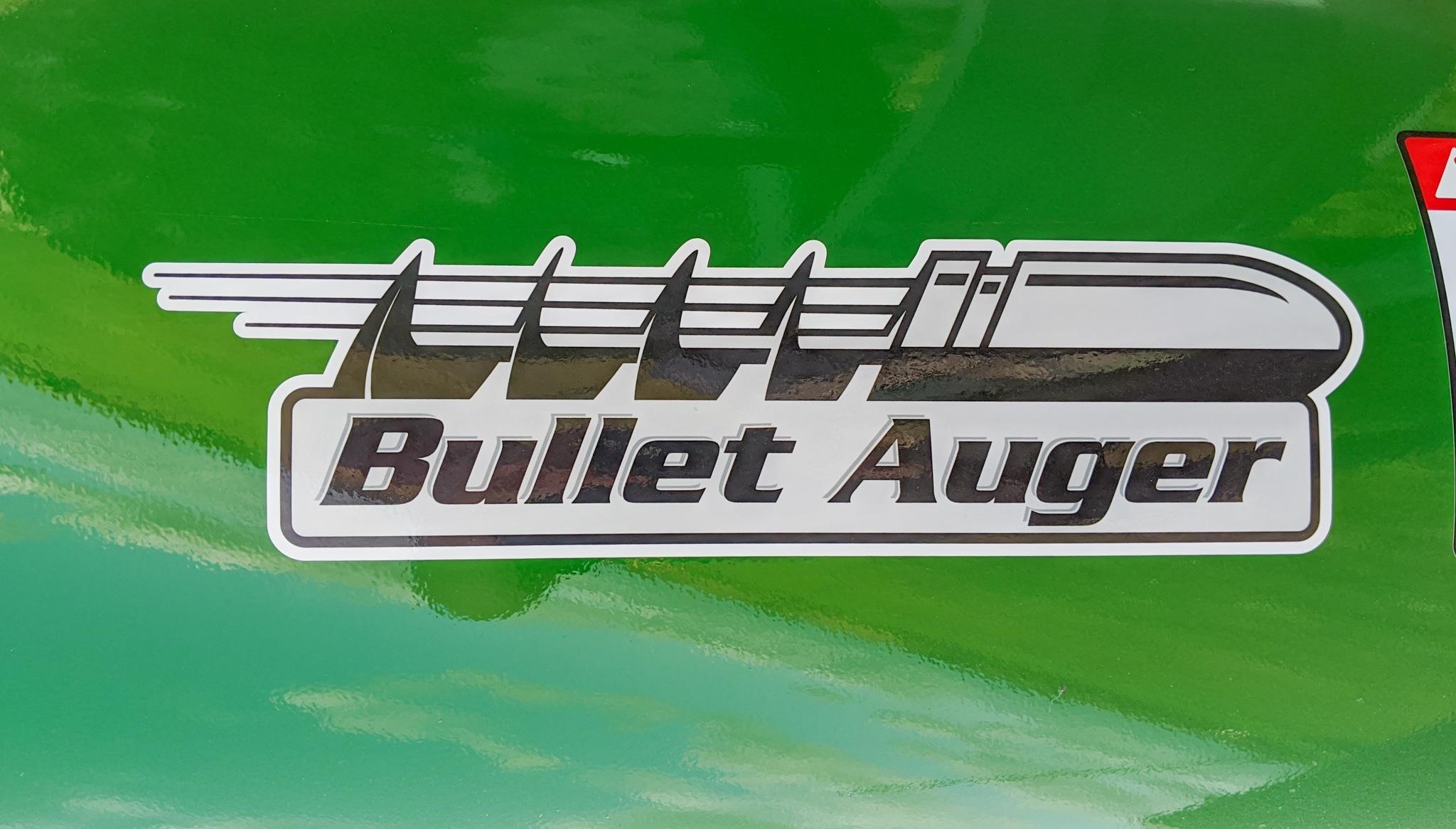 2026 J&M 1112 Grain Cart