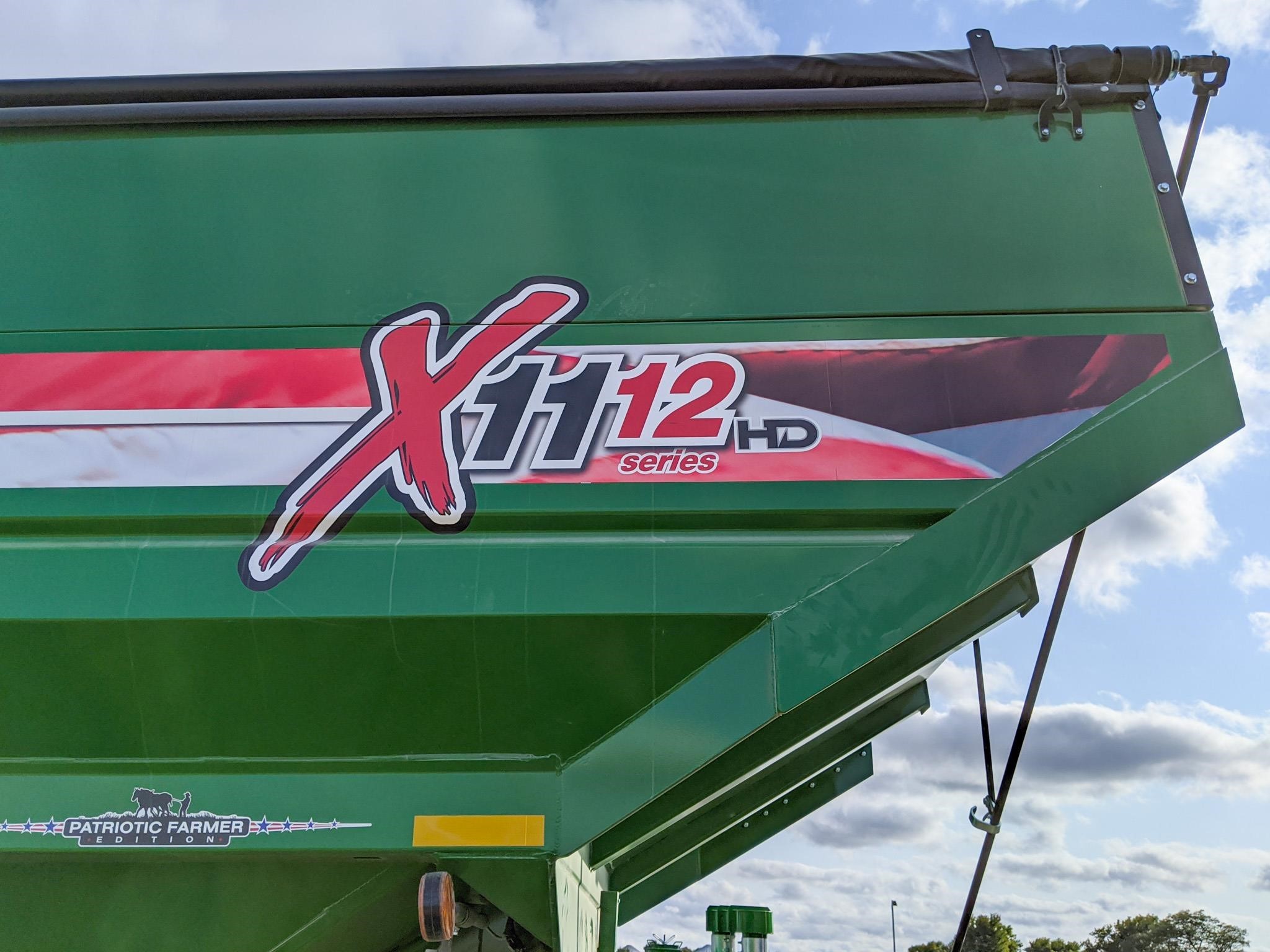 2026 J&M 1112 Grain Cart