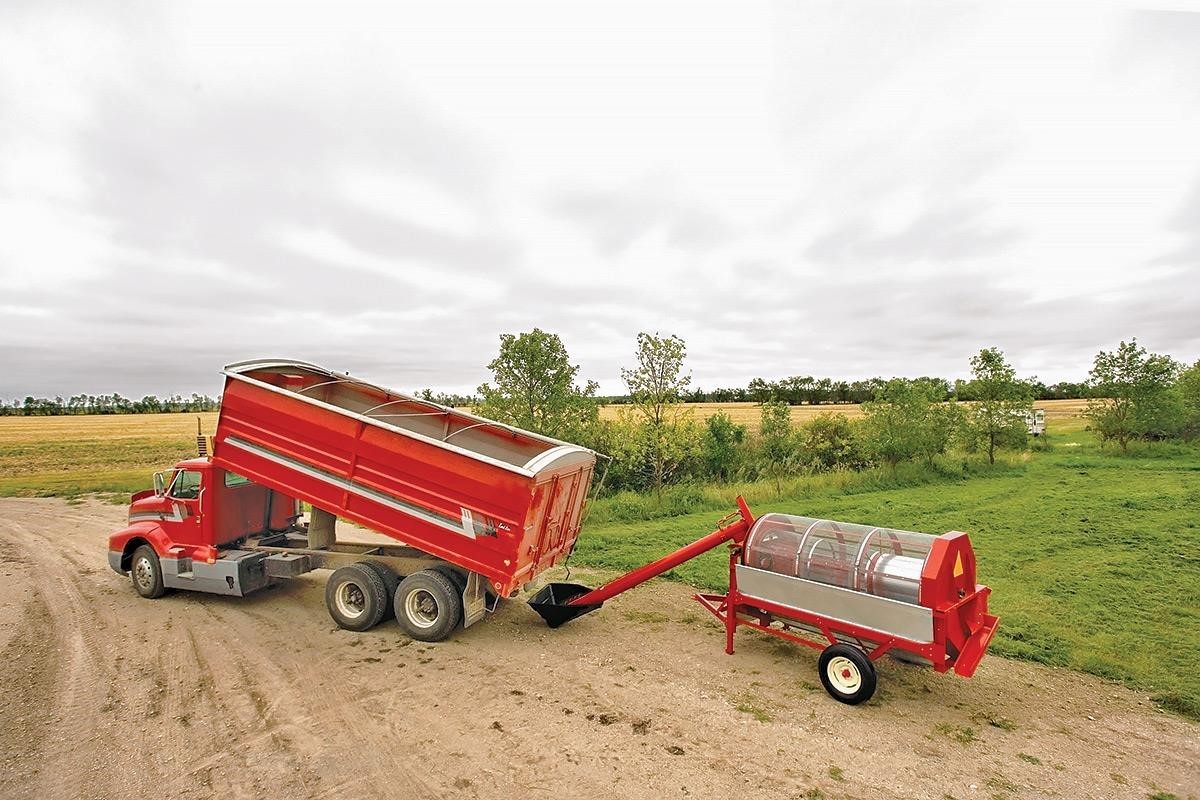 2026 Farm King 362 Grain Cleaner