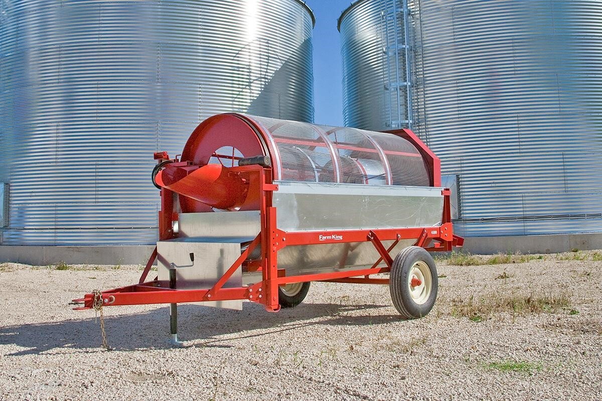 2026 Farm King Y482 Grain Cleaner