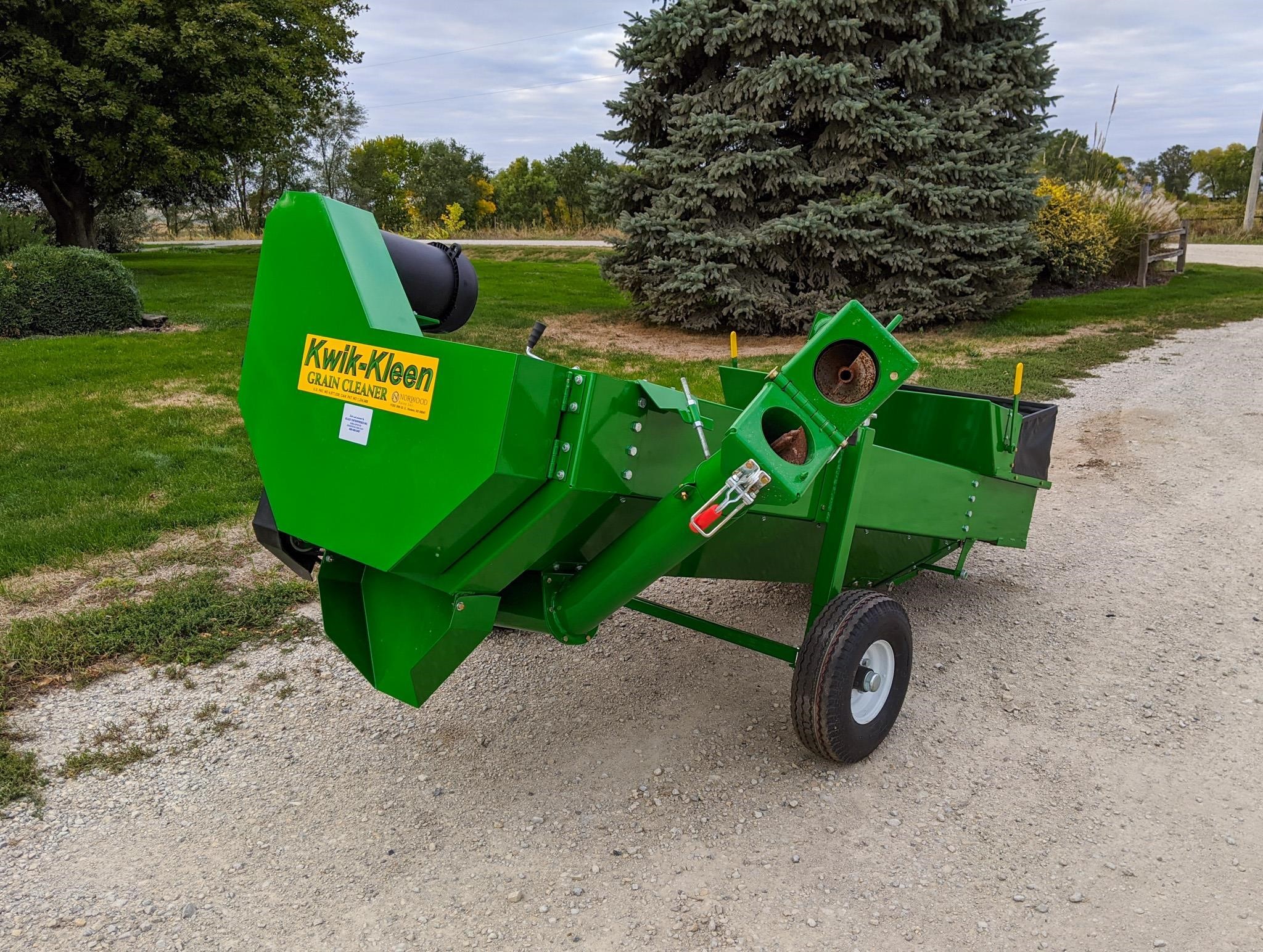 2024 Kwik Kleen 572 Grain Cleaner 14,664 Machinery Pete