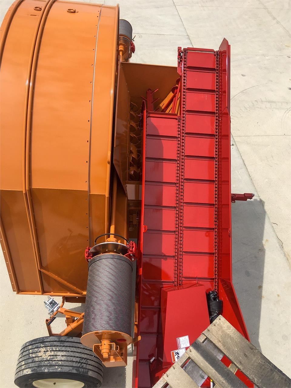 2026 Kelly Ryan 10FT Centerline Bale Wrapper