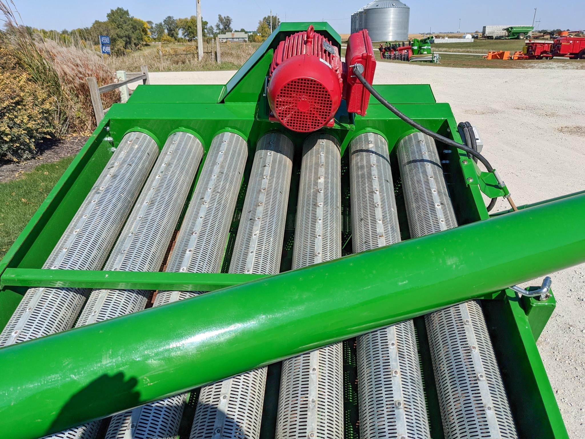 2026 Kwik Kleen 772 Grain Cleaner