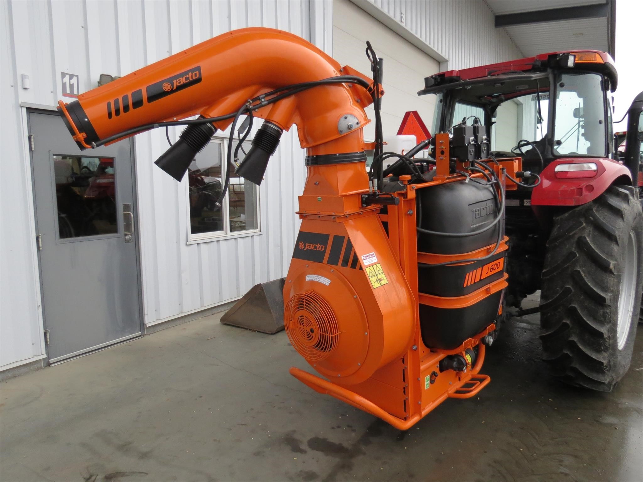 2027 Jacto J600 Orchard / Vineyard Equipment