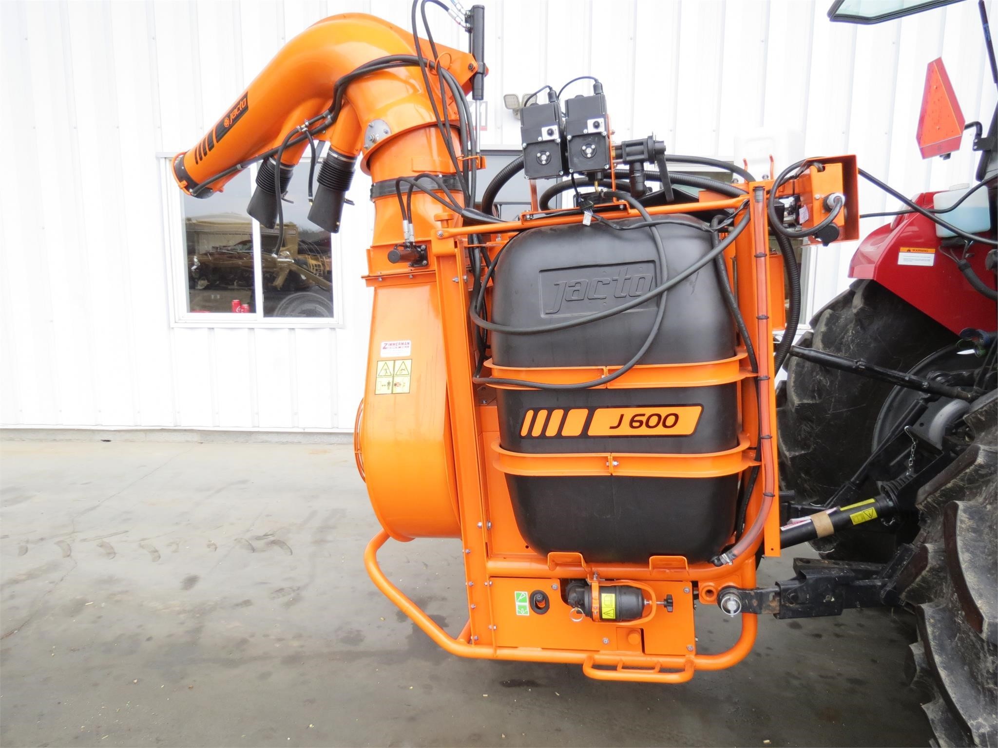 2027 Jacto J600 Orchard / Vineyard Equipment