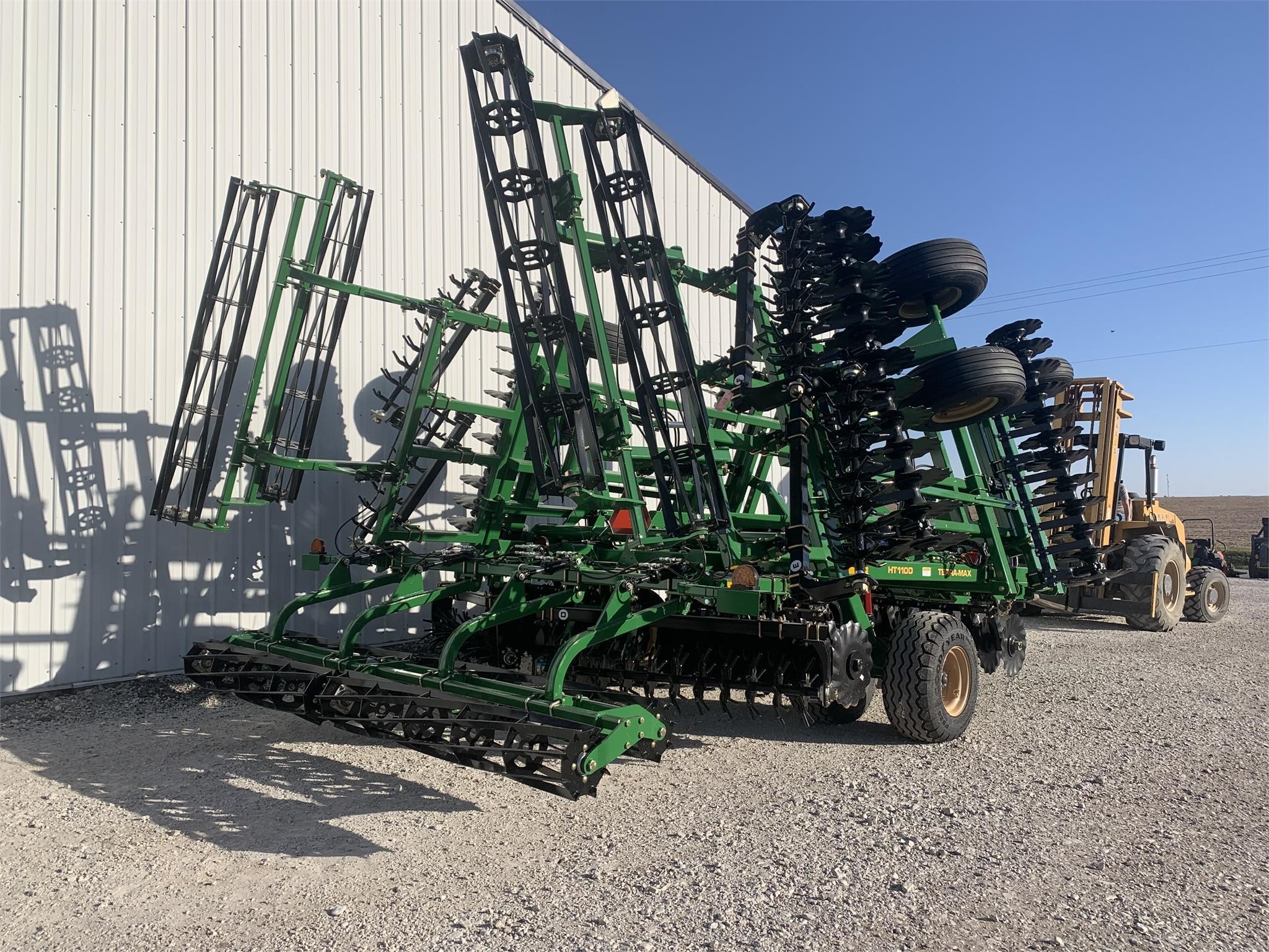  Great Plains HT1100-25 Vertical Tillage