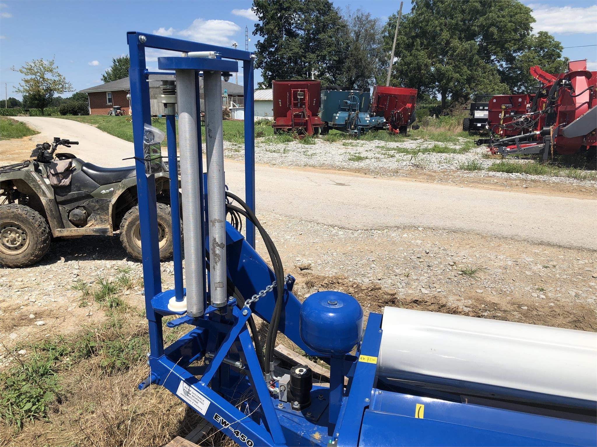  Econo-Wrap EW-450S Bale Wrapper