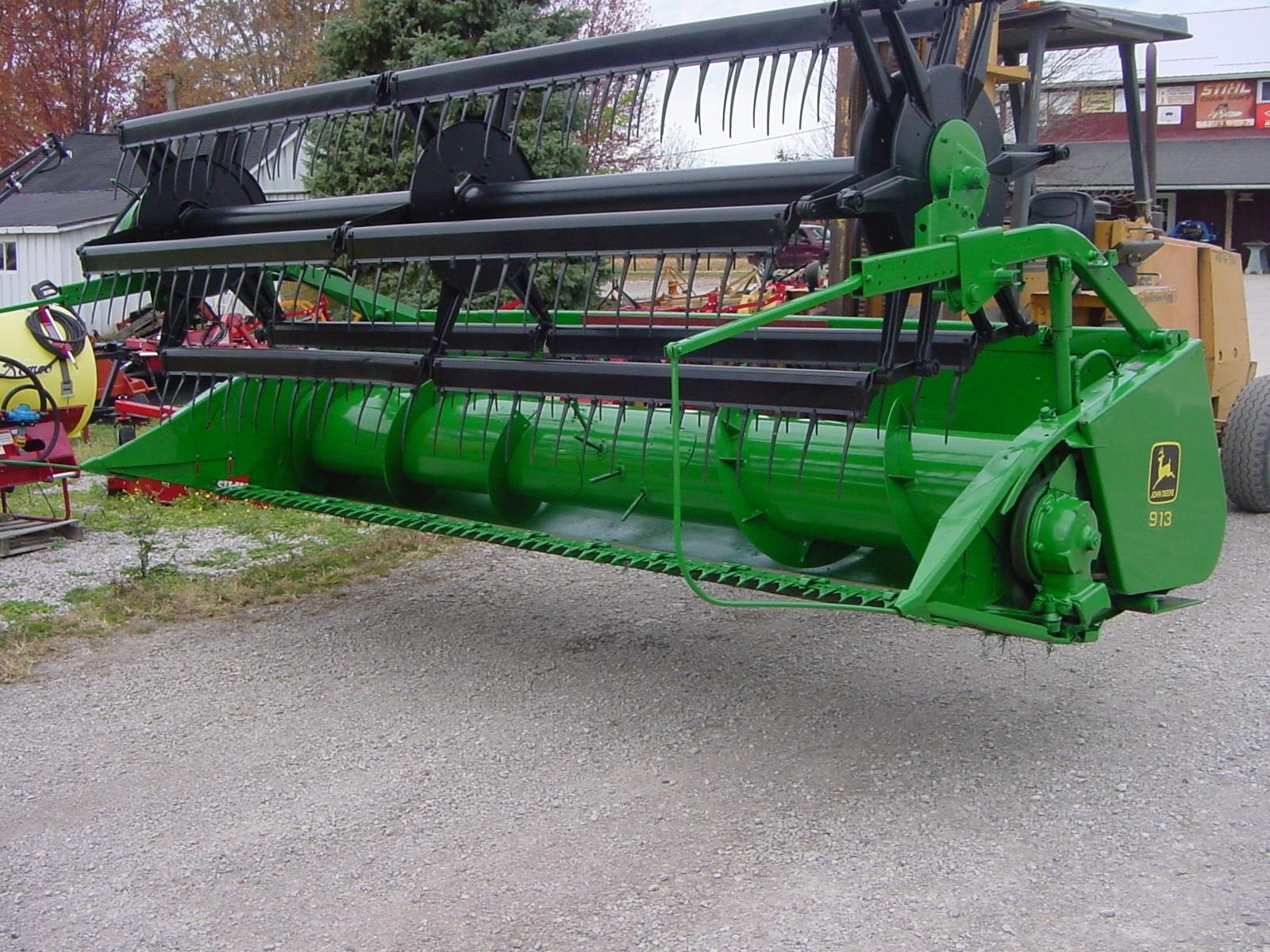  John Deere 913 Platform